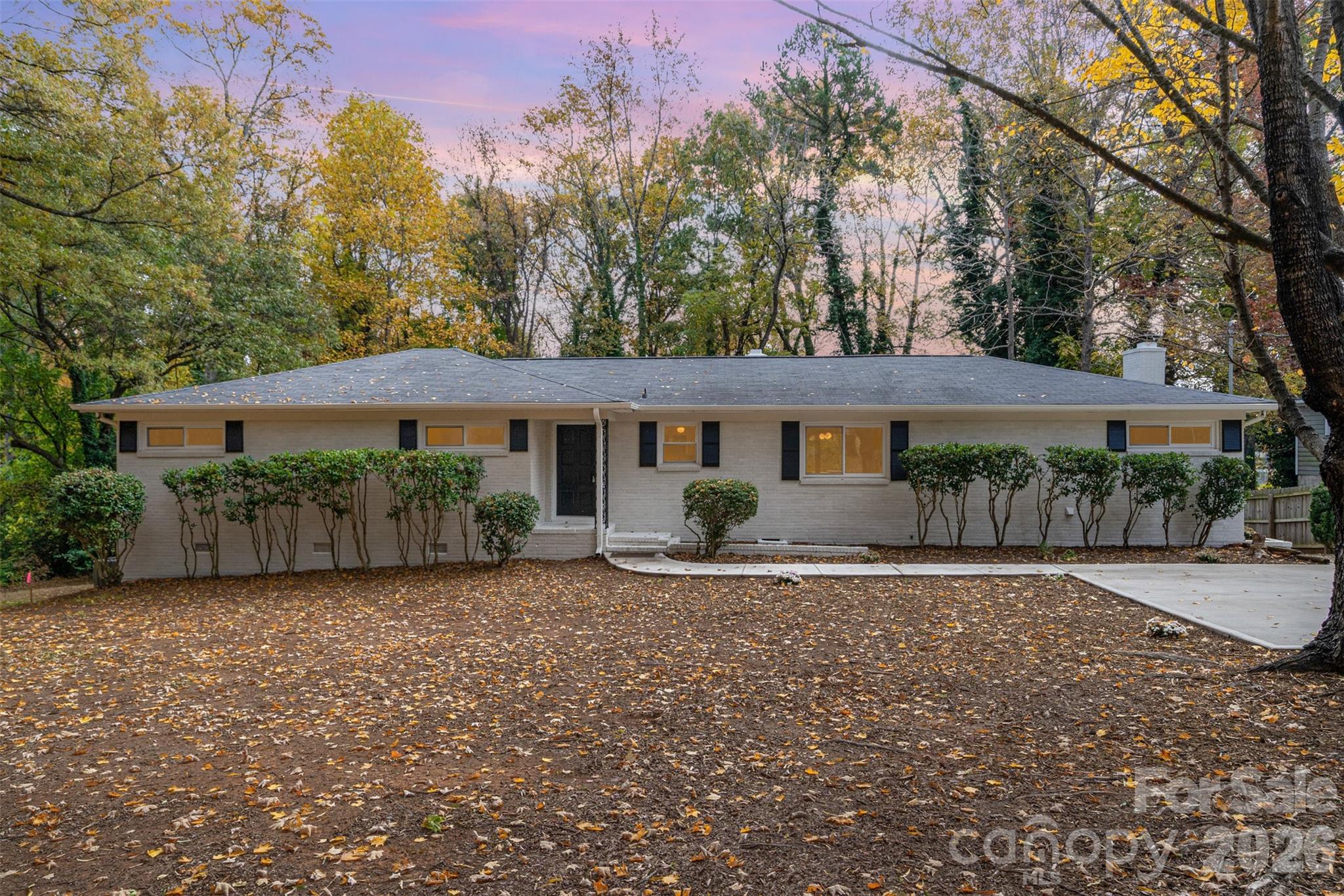 1118 Jenkins Drive, Charlotte NC 28212