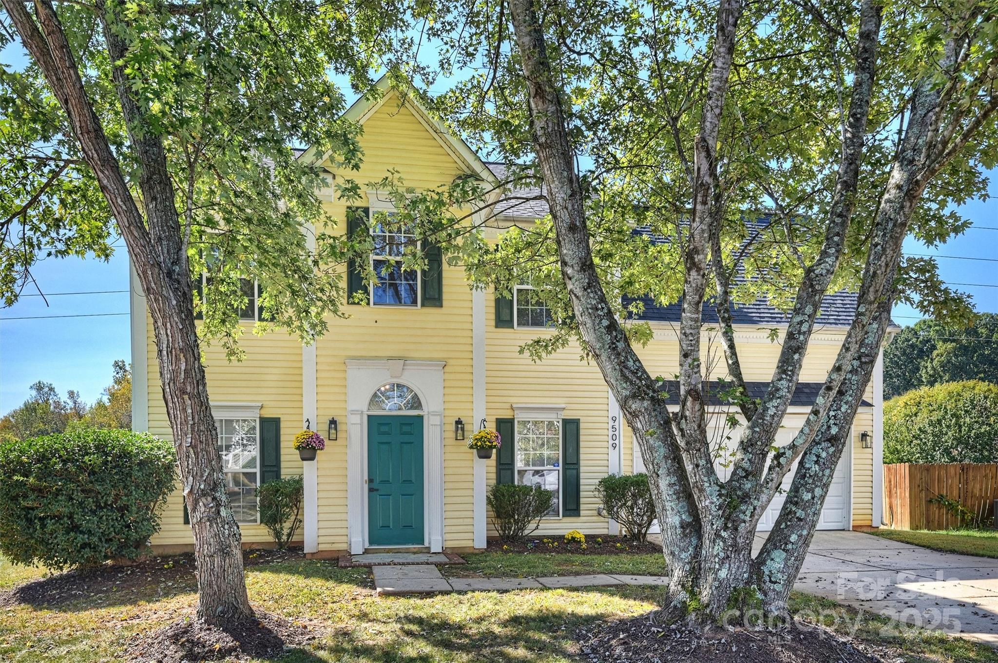 9509 Green Apple Drive, Charlotte NC 28215