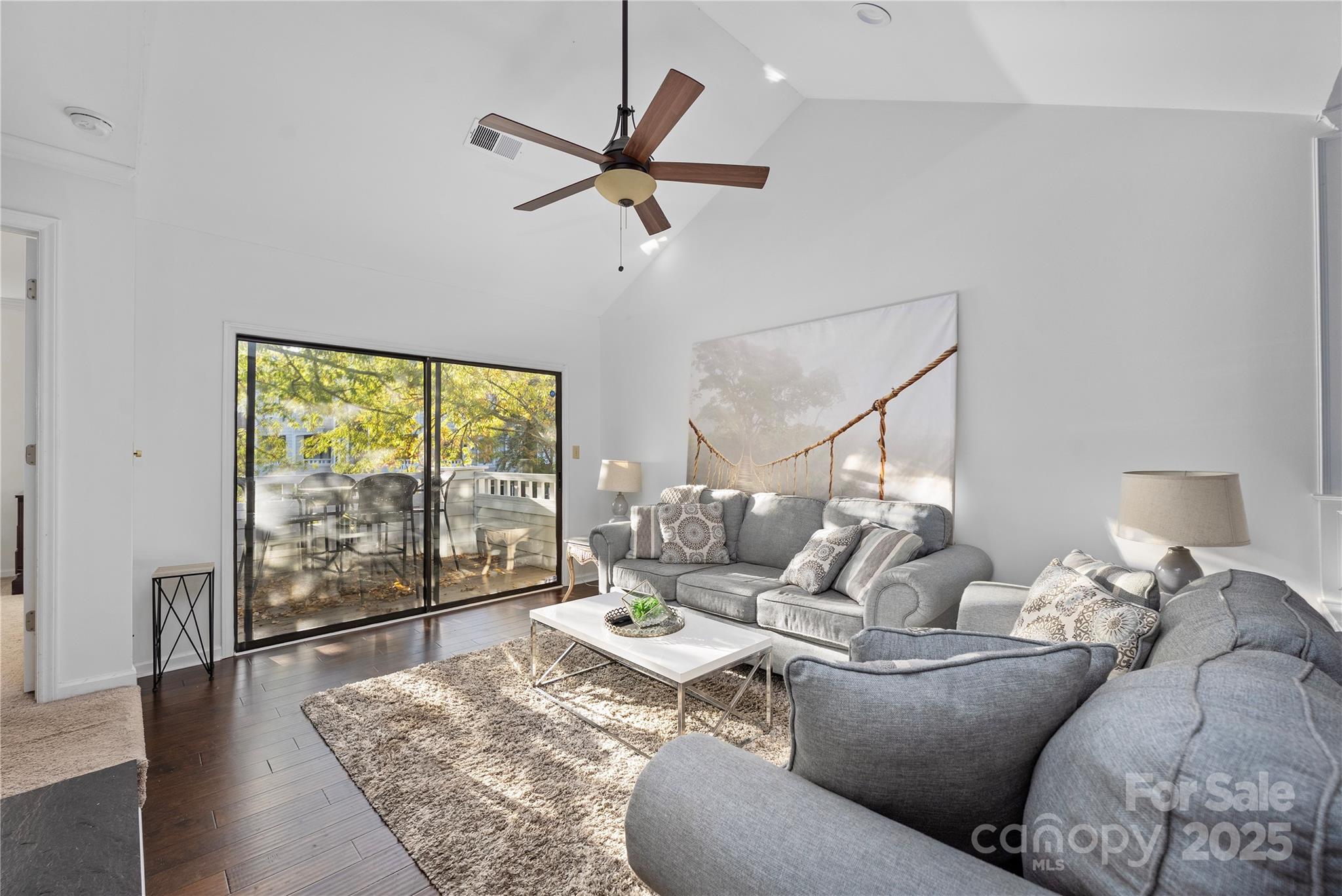 2715 Selwyn Avenue Unit 30, Charlotte NC 28209