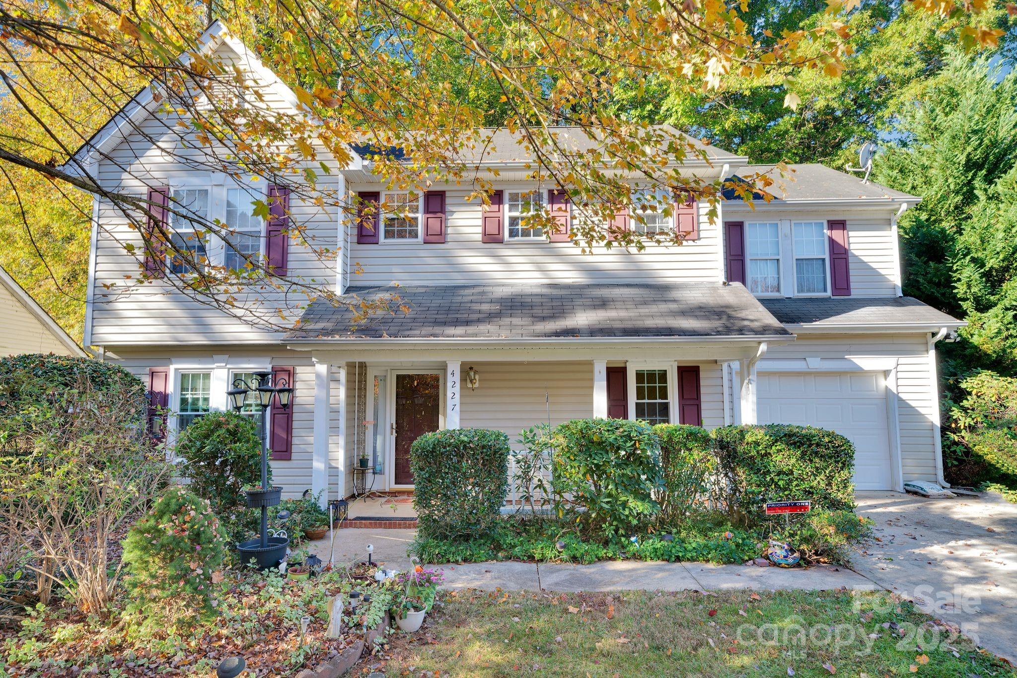 4227 Craven Hill Drive, Charlotte NC 28216