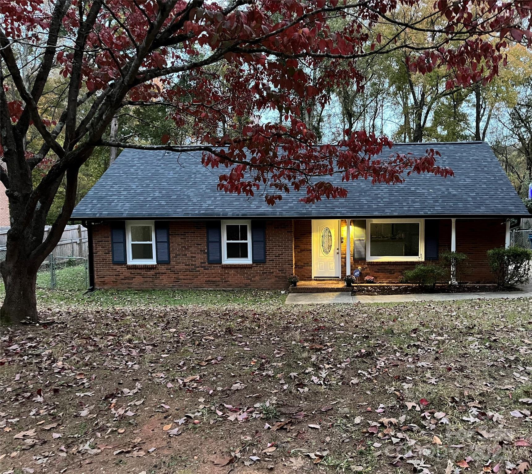 10517 Starwood Drive, Charlotte NC 28215