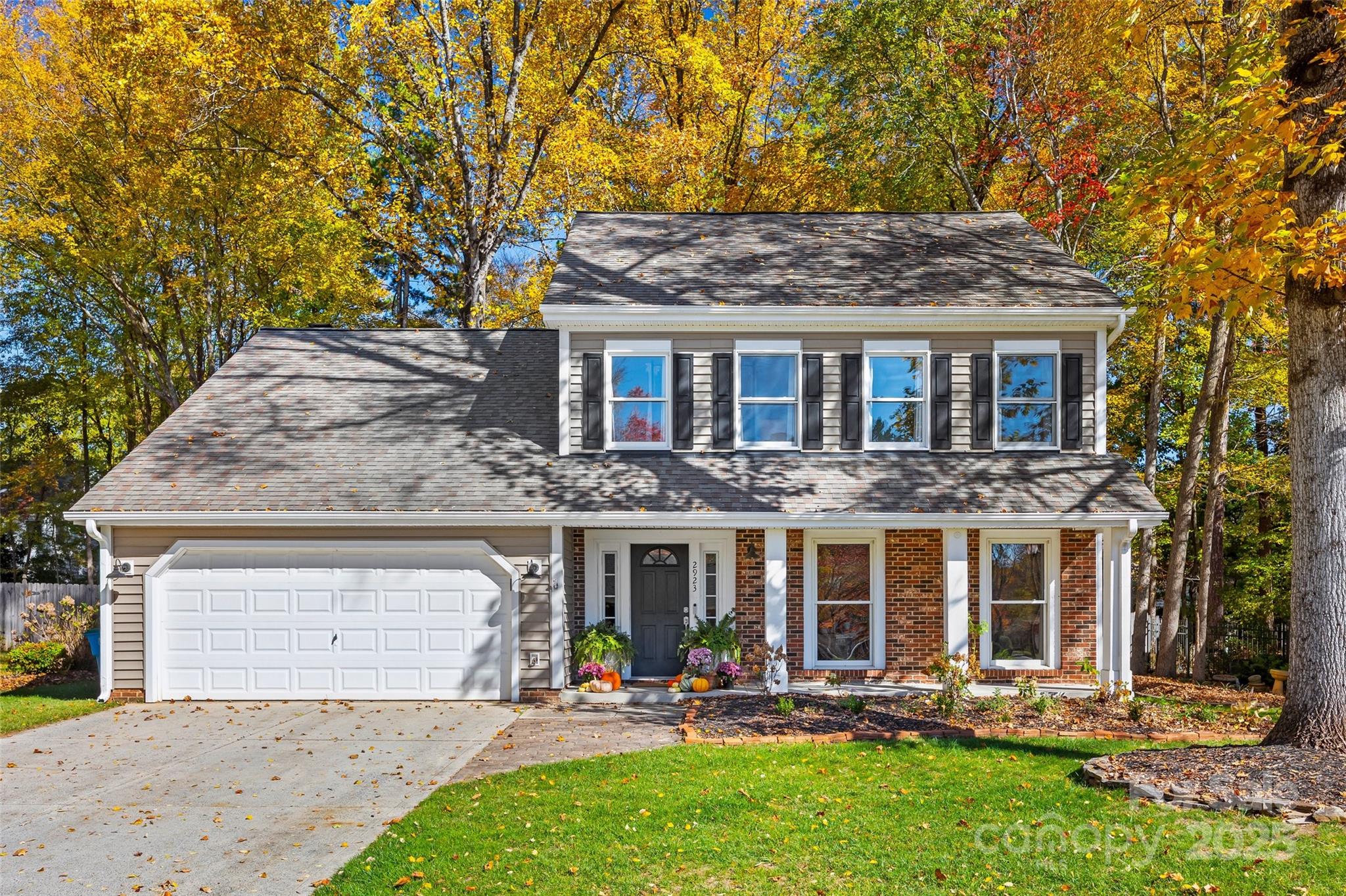 2923 Summerland Drive, Matthews NC 28105