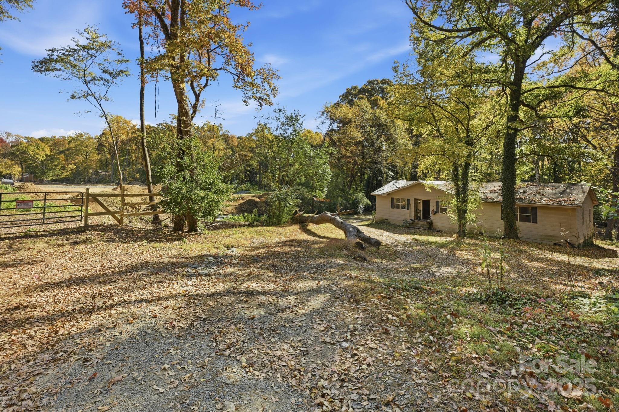 1417 Santee Street, Charlotte NC 28208