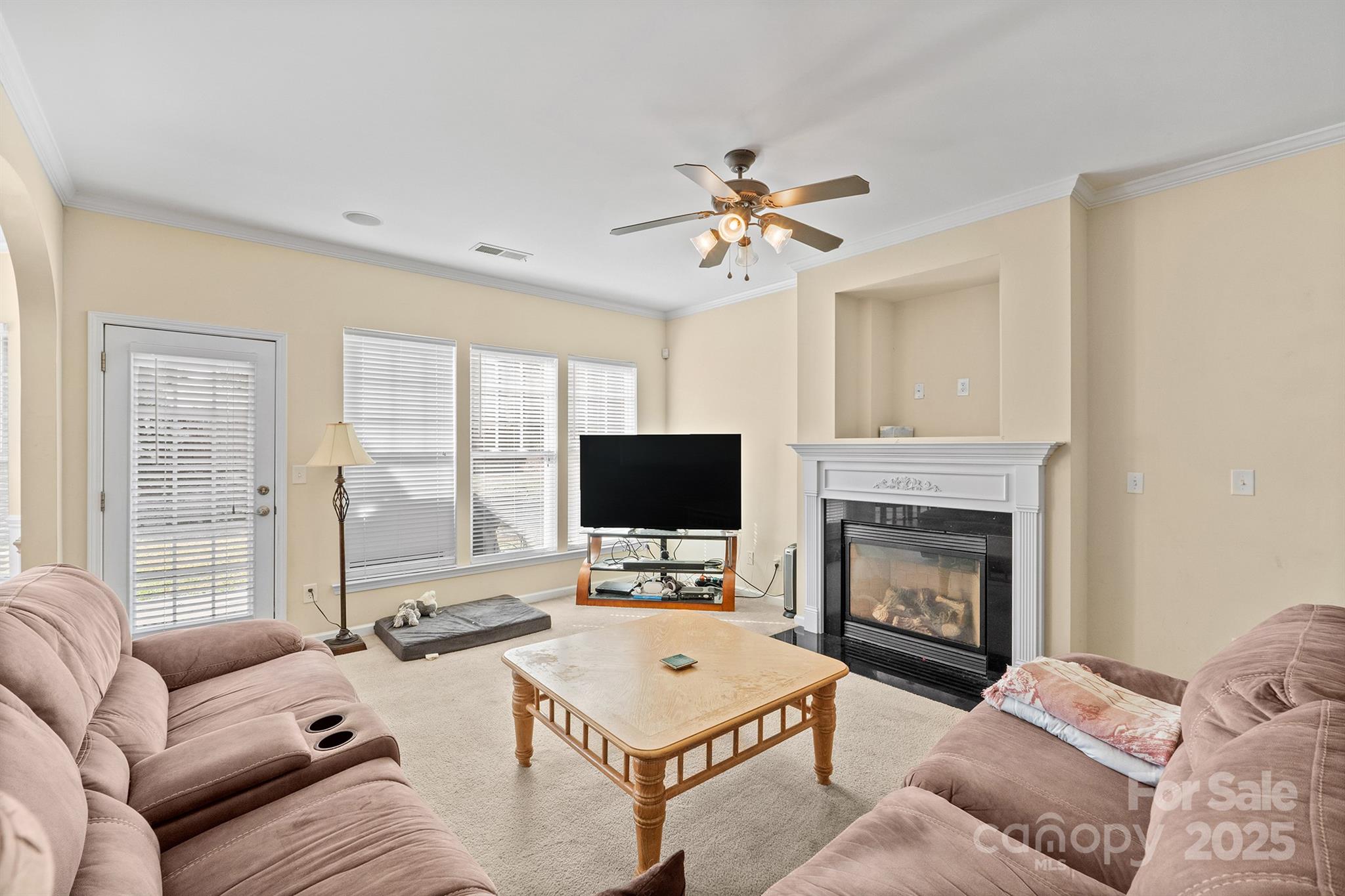 9911 Dominion Crest Drive, Charlotte NC 28269