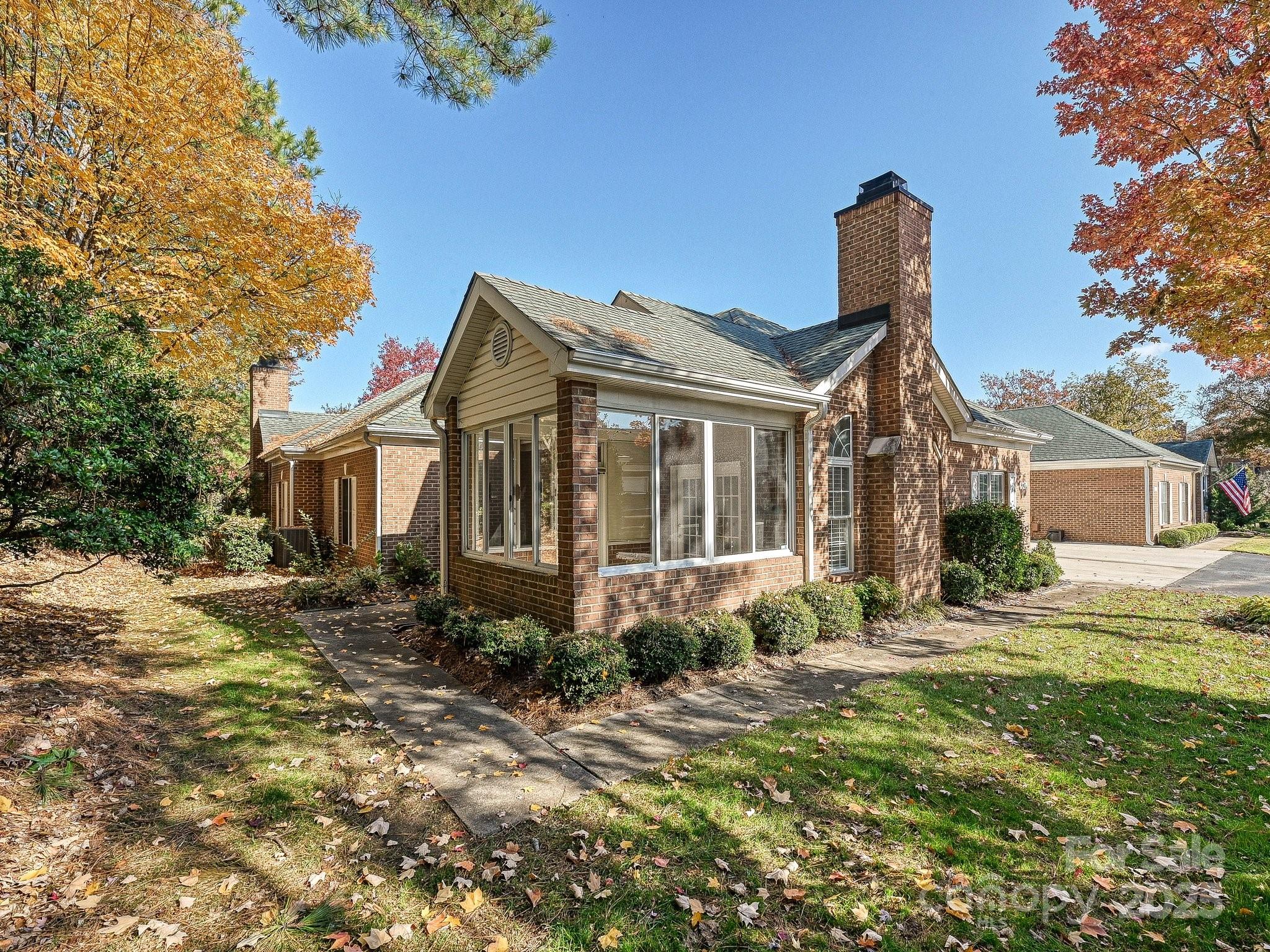 8465 Olde Troon Drive, Charlotte NC 28277