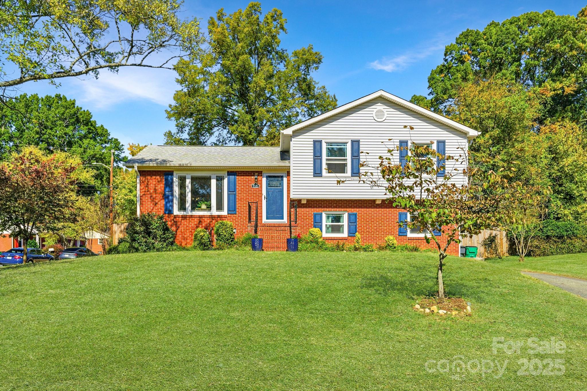 7148 Sherbourne Drive, Charlotte NC 28210