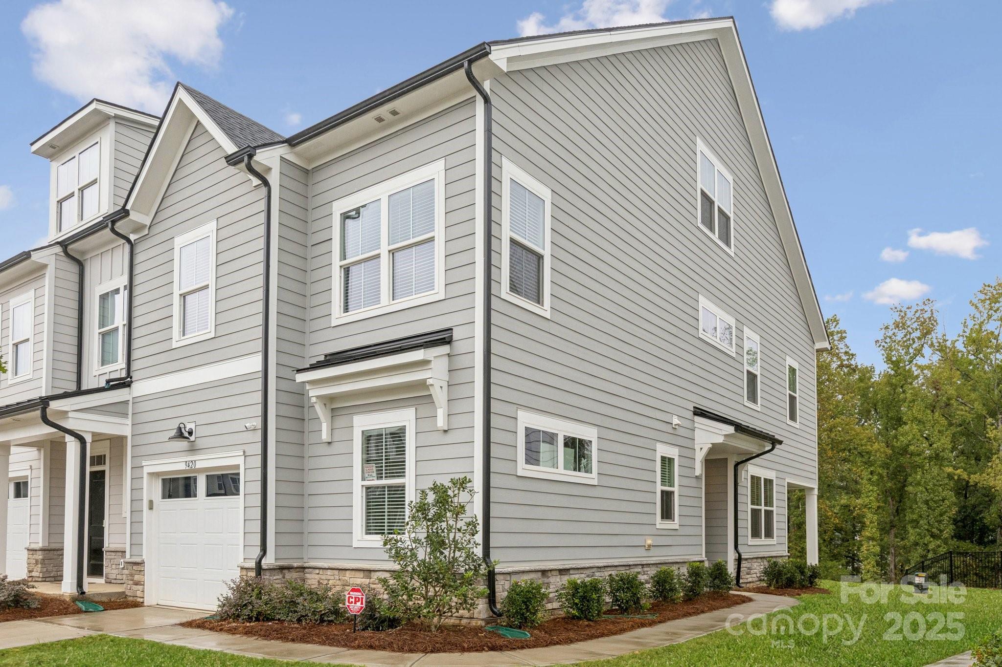 9420 Munsing Drive, Charlotte NC 28269