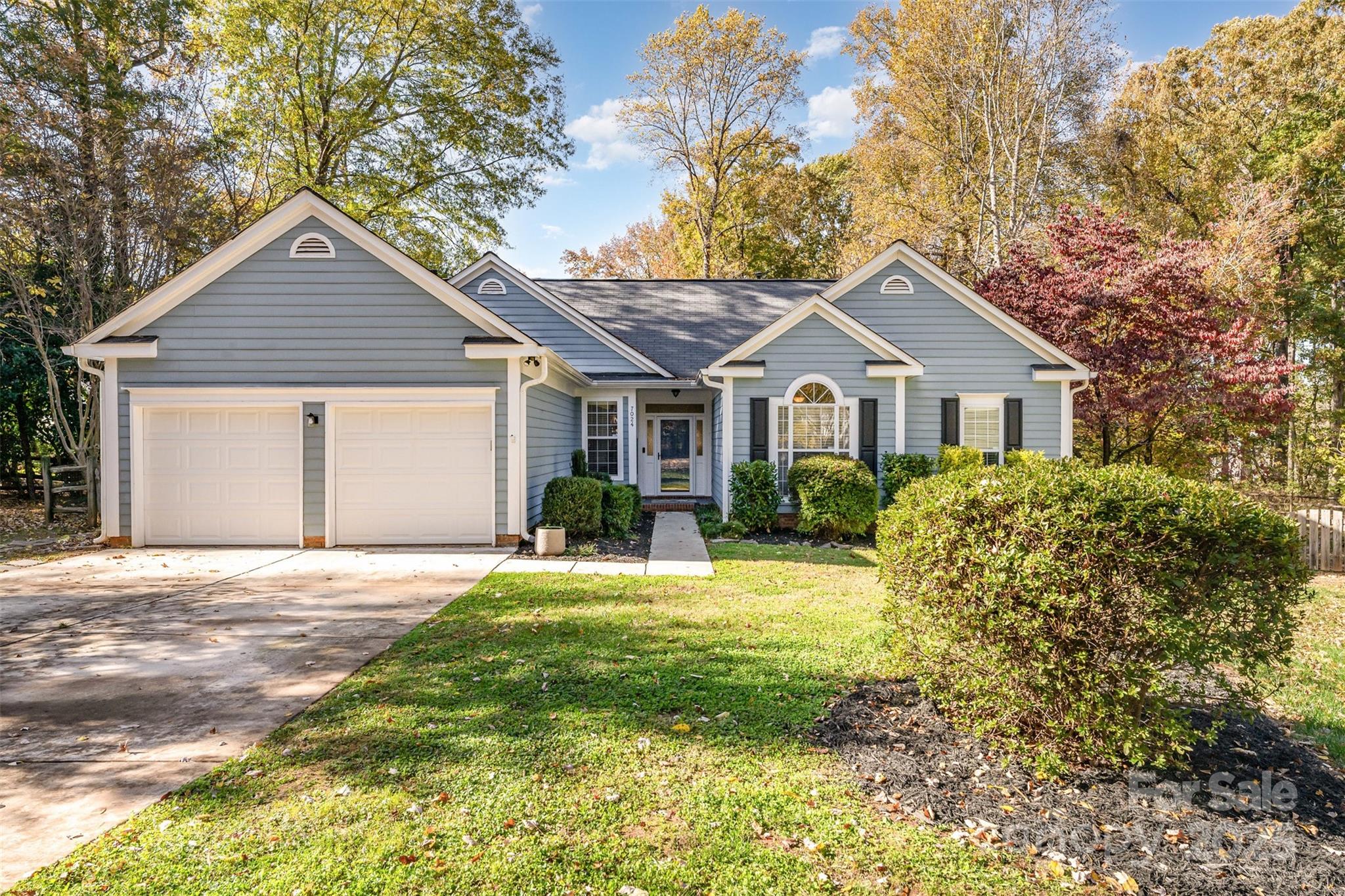 7024 Passeres Court, Charlotte NC 28215