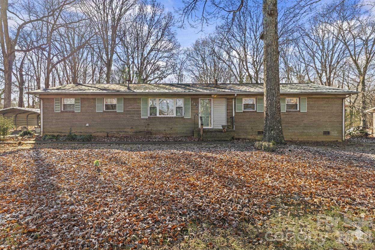 117 Robinson Avenue, Matthews NC 28104