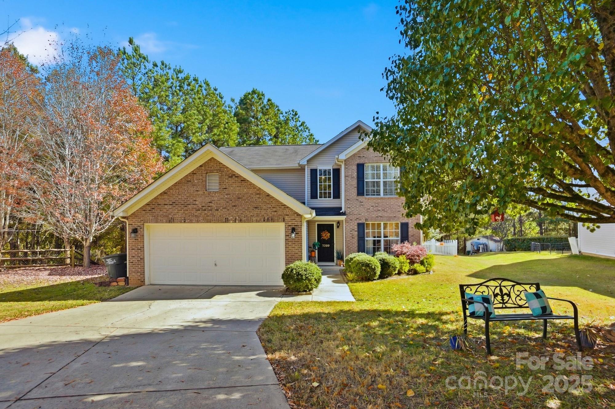 7200 Cascading Pines Drive, Fort Mill SC 29708