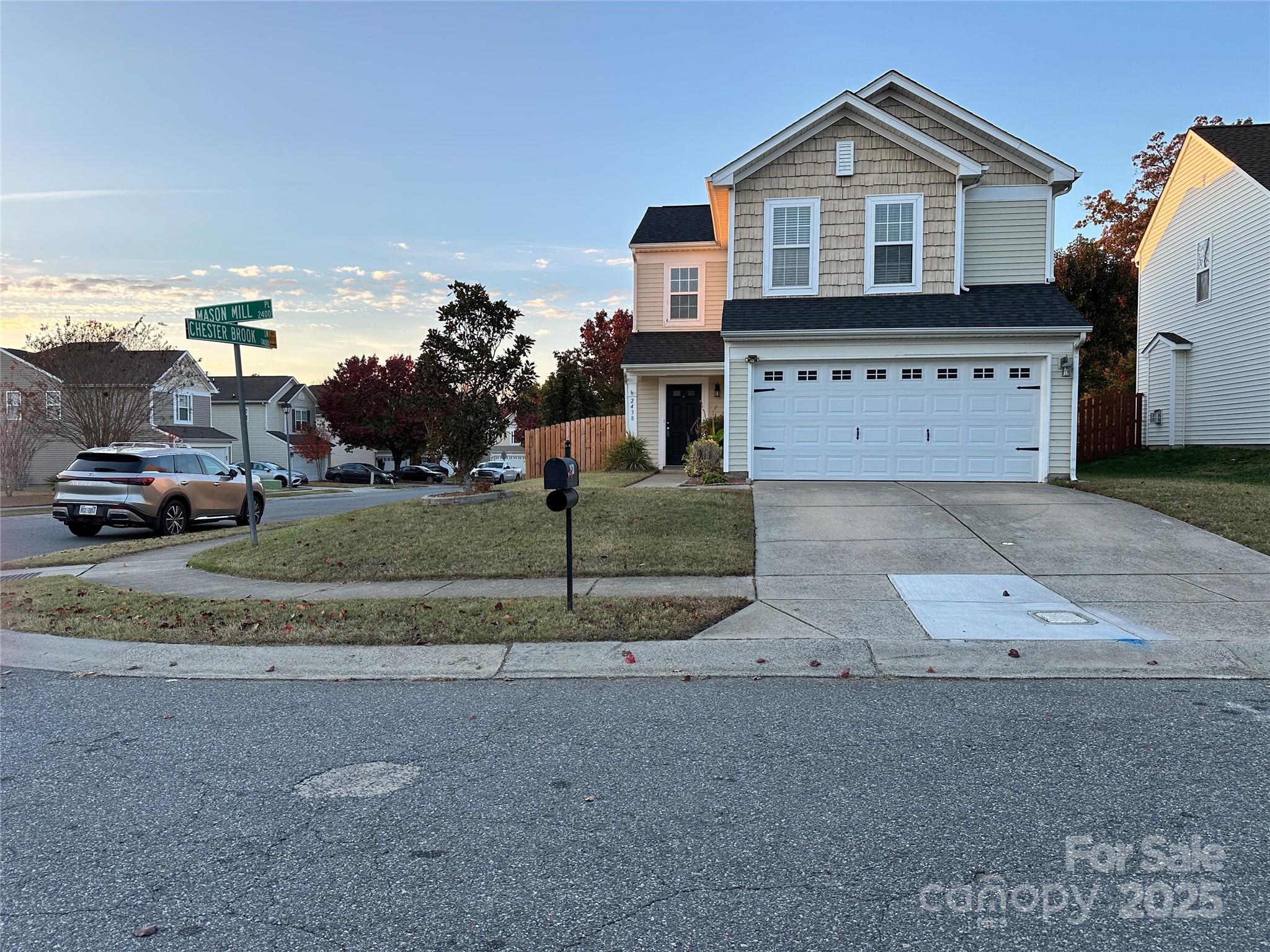 2438 Mason Mill Place, Charlotte NC 28273