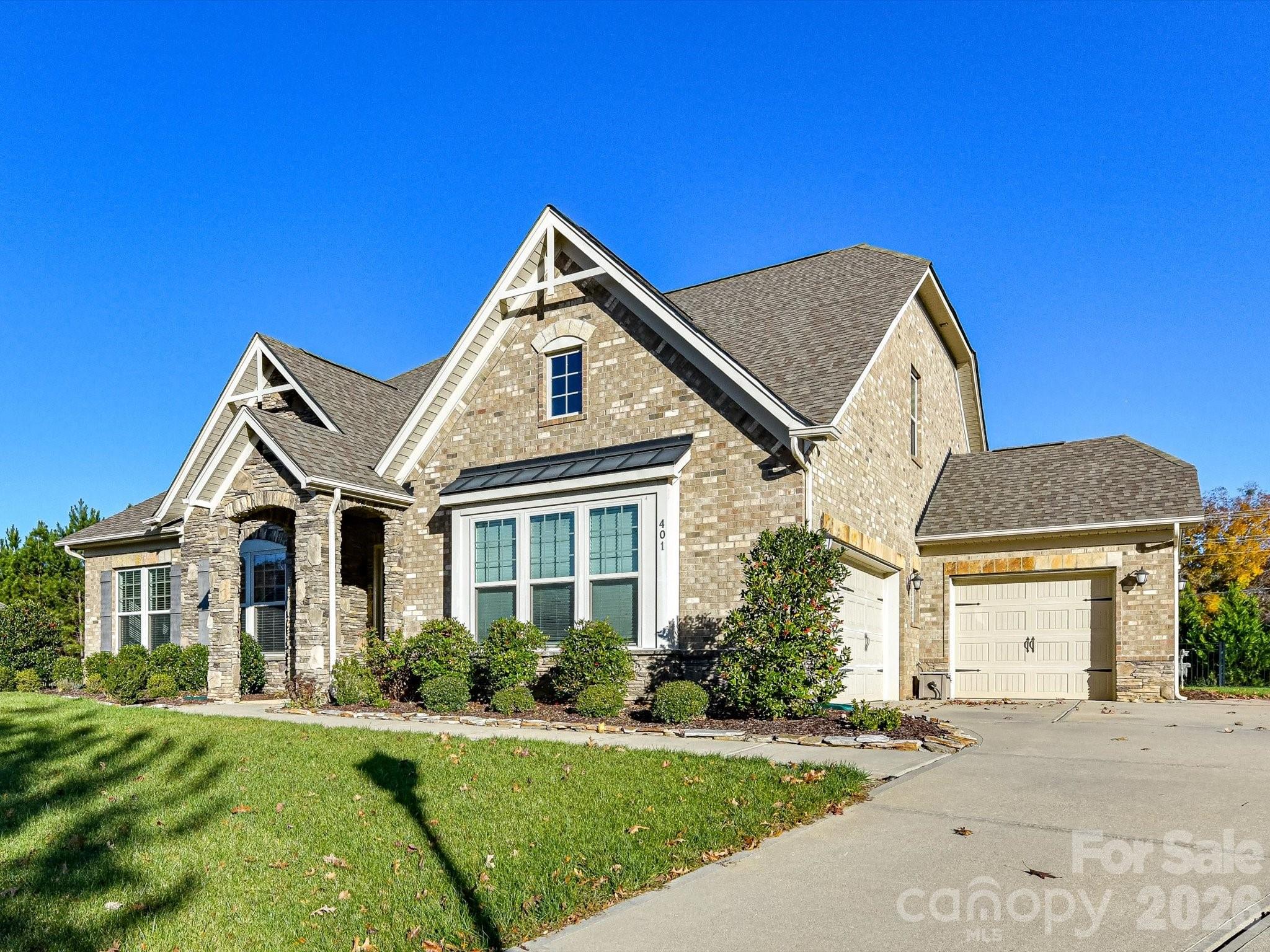 401 Hollyhock Drive, Matthews NC 28104