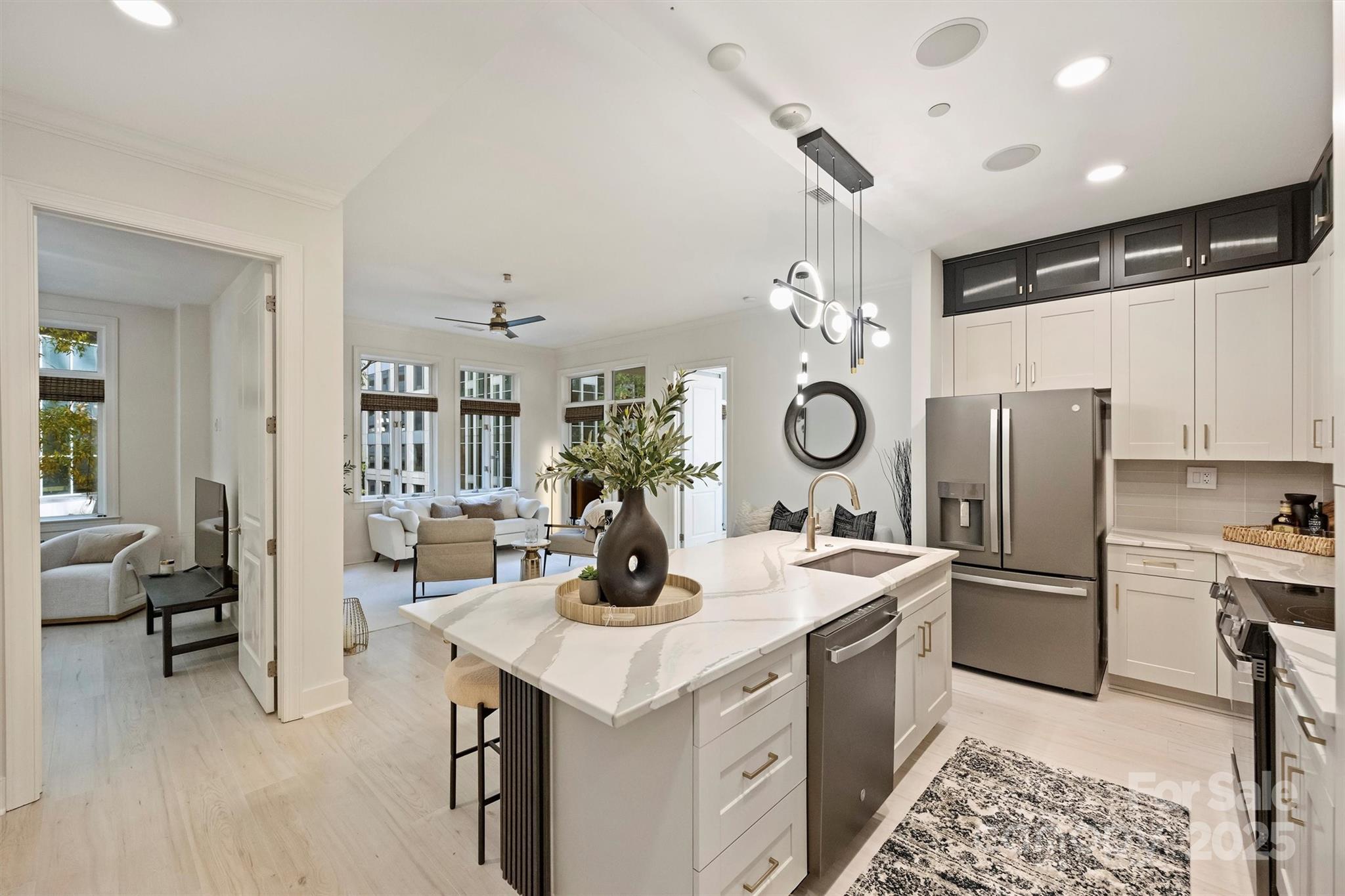 230 S Tryon Street Unit 307, Charlotte NC 28202