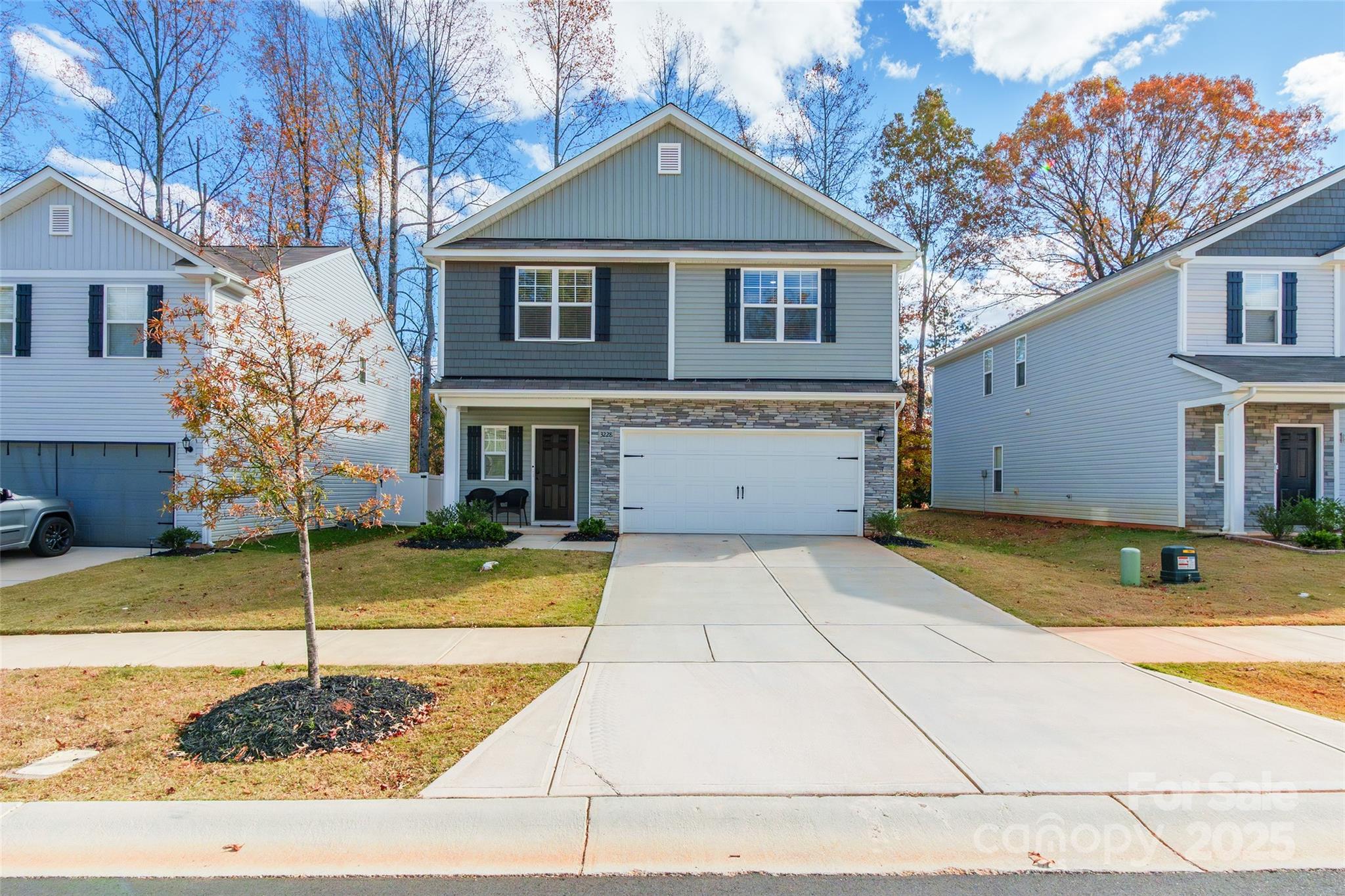 3228 Mcgee Hill Drive, Charlotte NC 28216