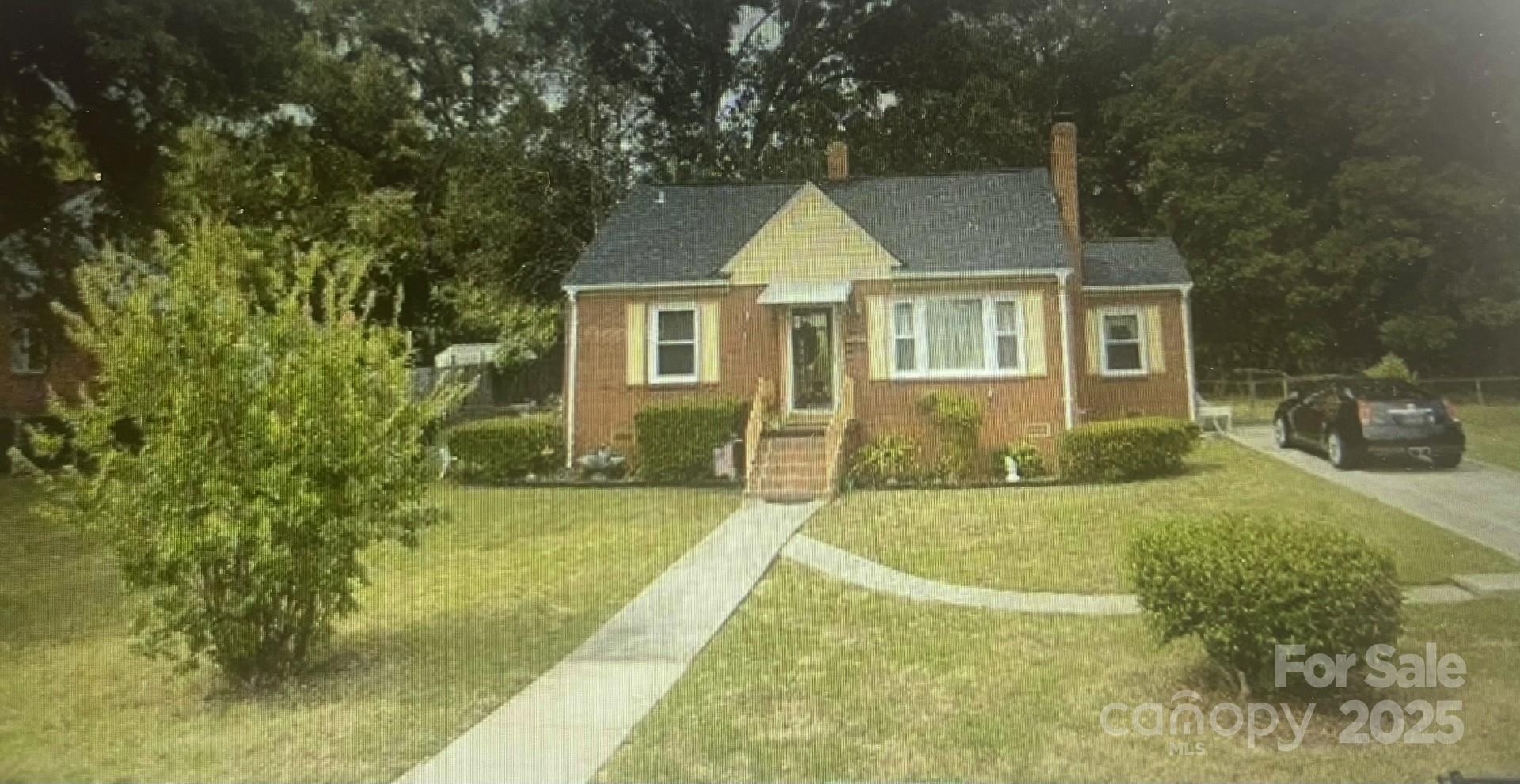 531 Bowman Road, Charlotte NC 28217