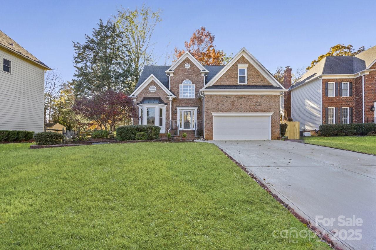 12326 Ashleigh Oaks Court, Charlotte NC 28273