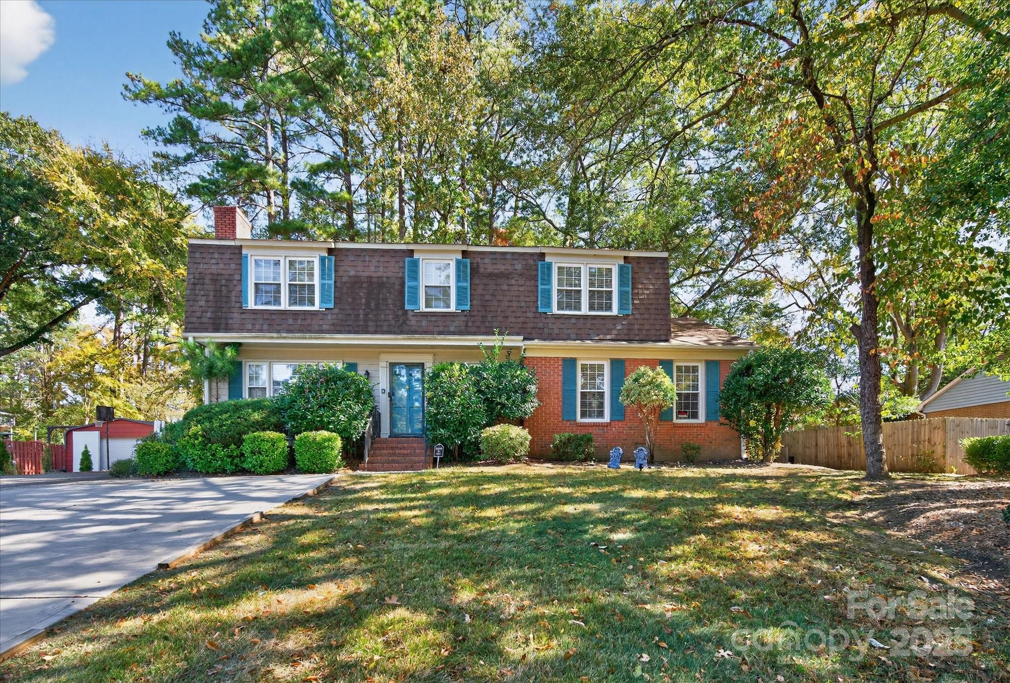 10917 Blue Heron Drive, Charlotte NC 28273