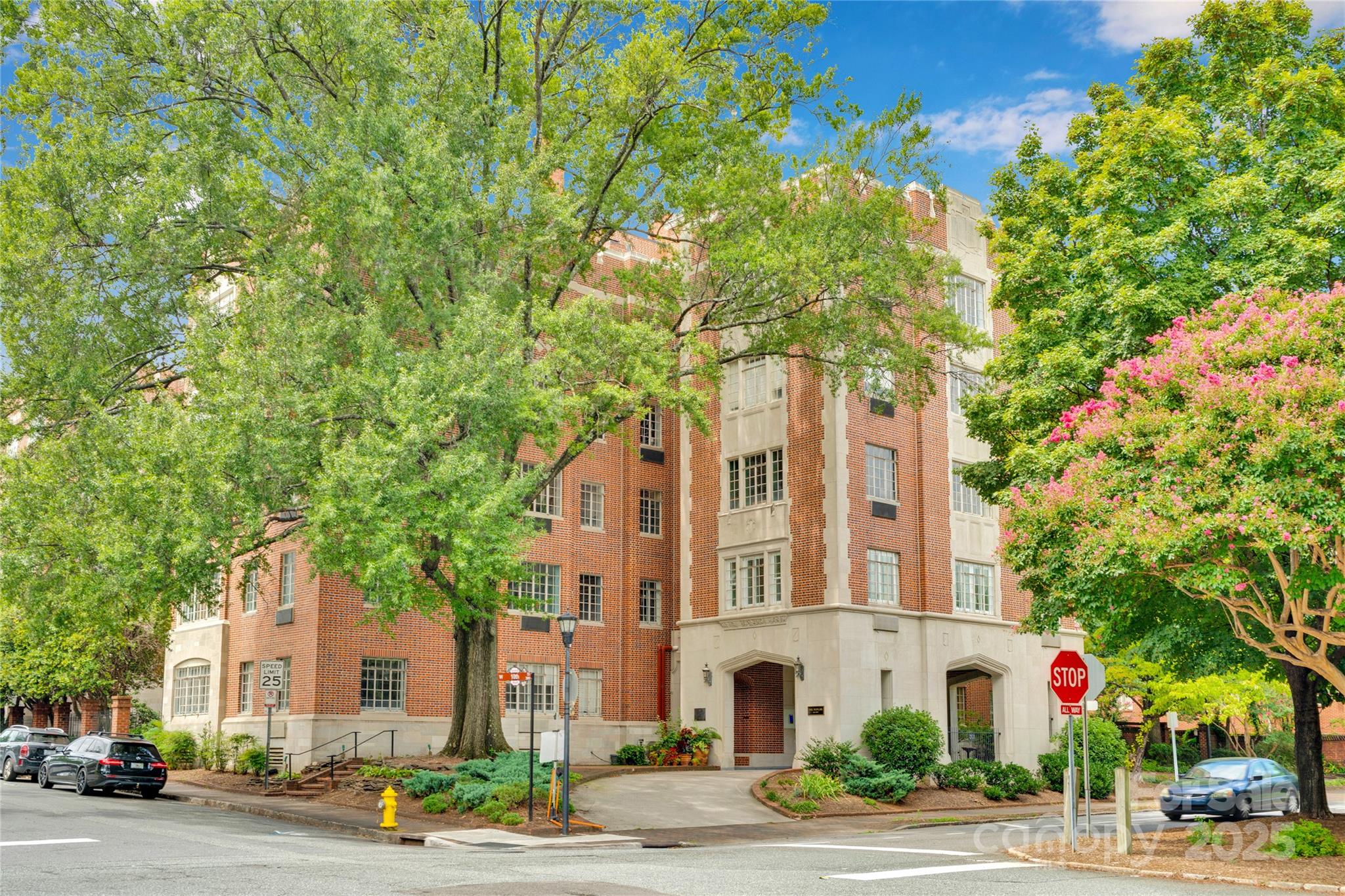 301 W 10th Street Unit 306, Charlotte NC 28202