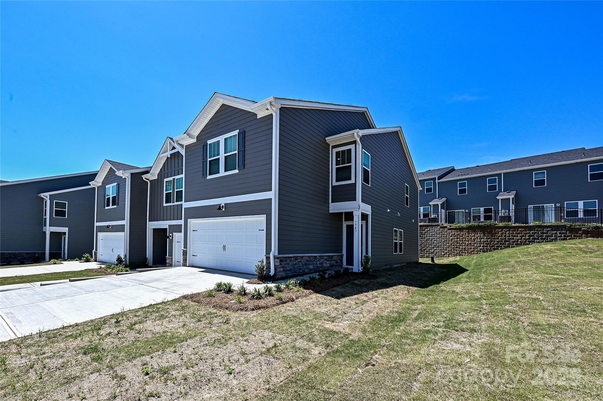 8041 Hidden Springs Trail, Charlotte NC 28216