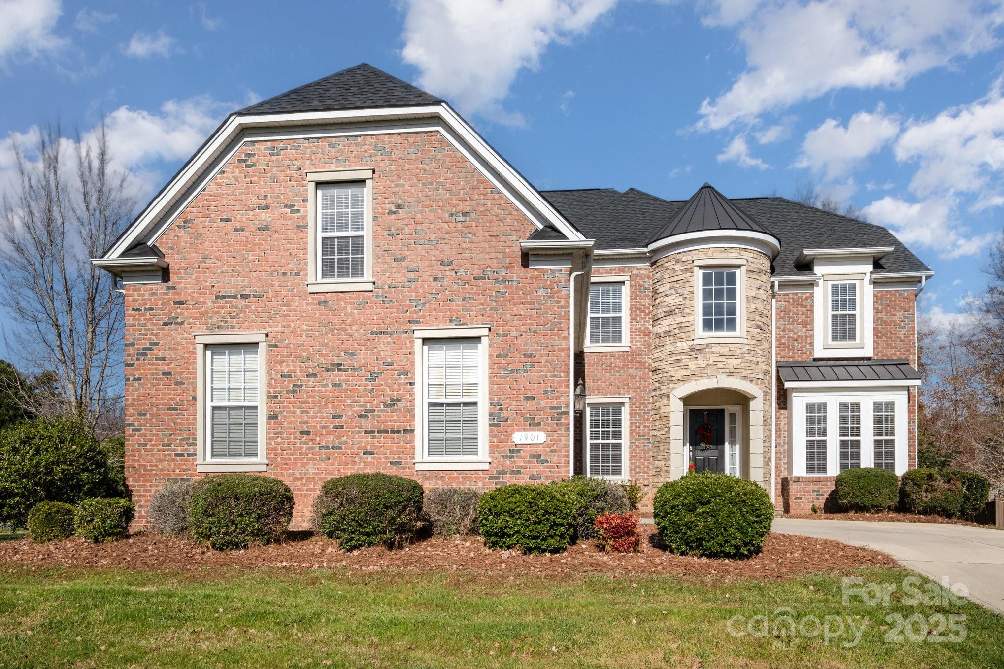 1901 Carlota Court, Charlotte NC 28269