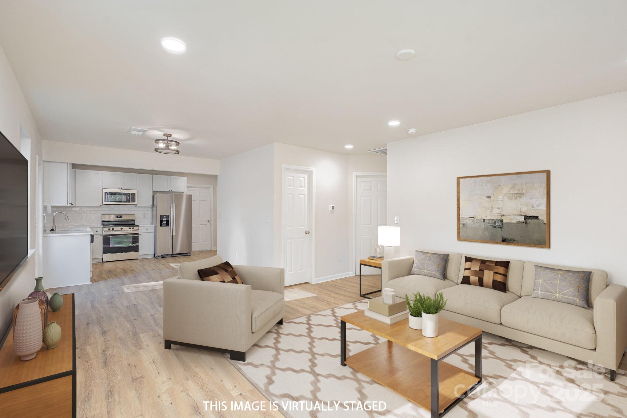 429 Dare Drive, Charlotte NC 28206