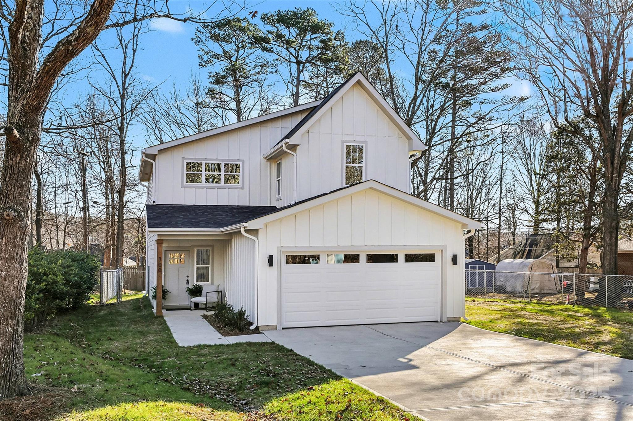 300 Cedarwood Lane, Matthews NC 28104
