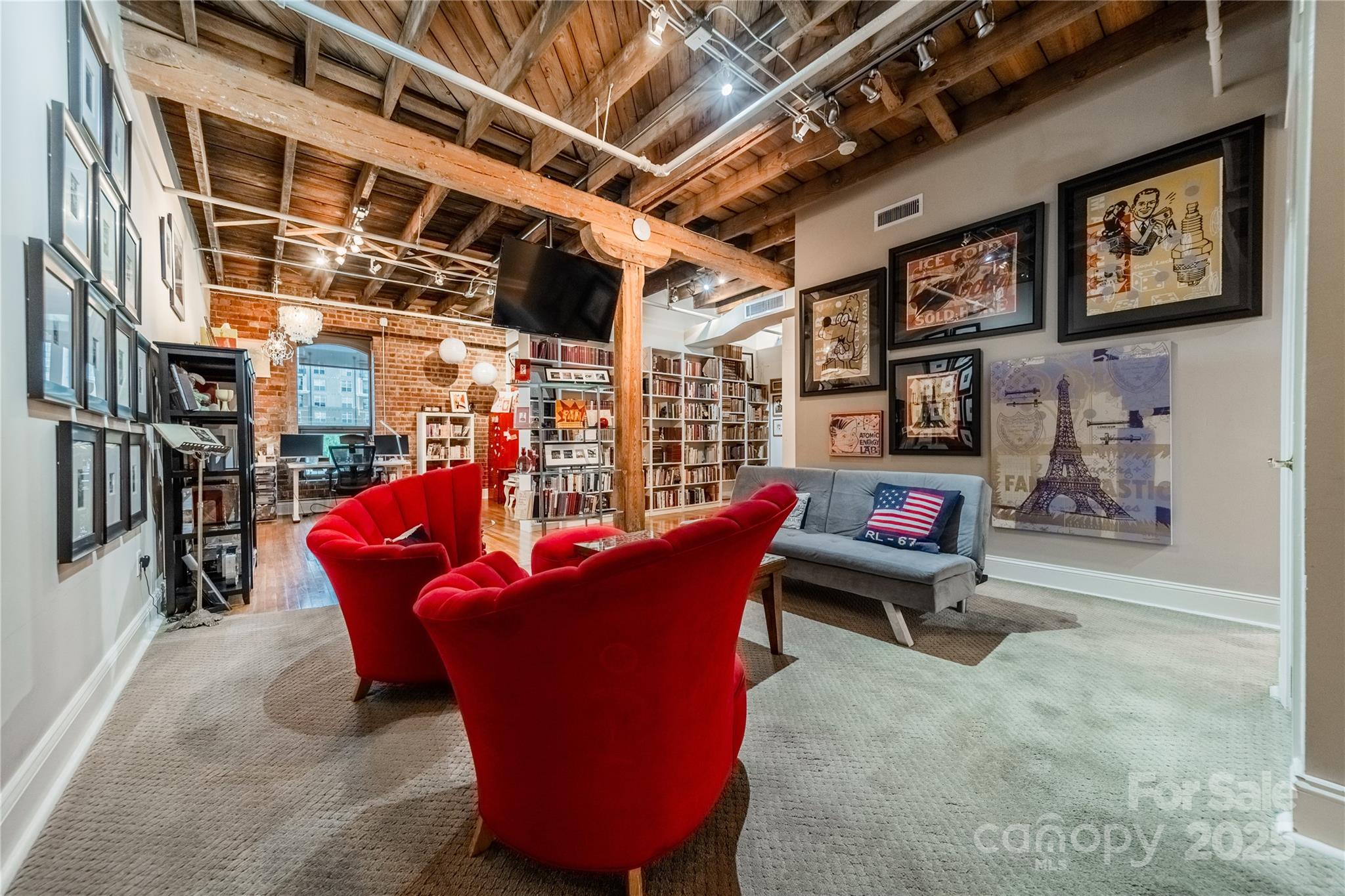 310 Arlington Avenue Unit 319, Charlotte NC 28203