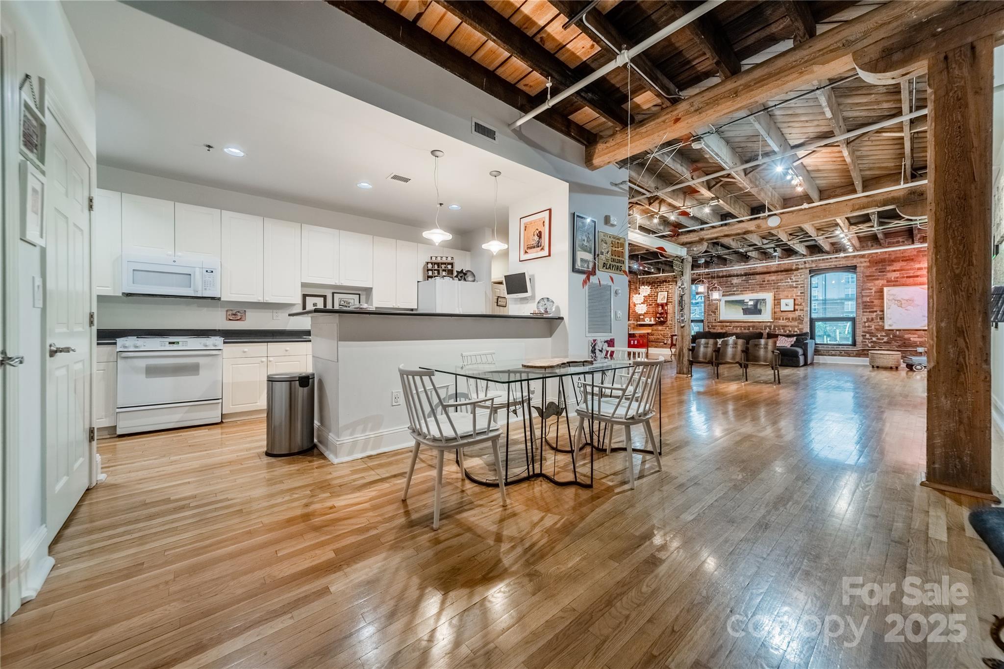 310 Arlington Avenue Unit 317, Charlotte NC 28203