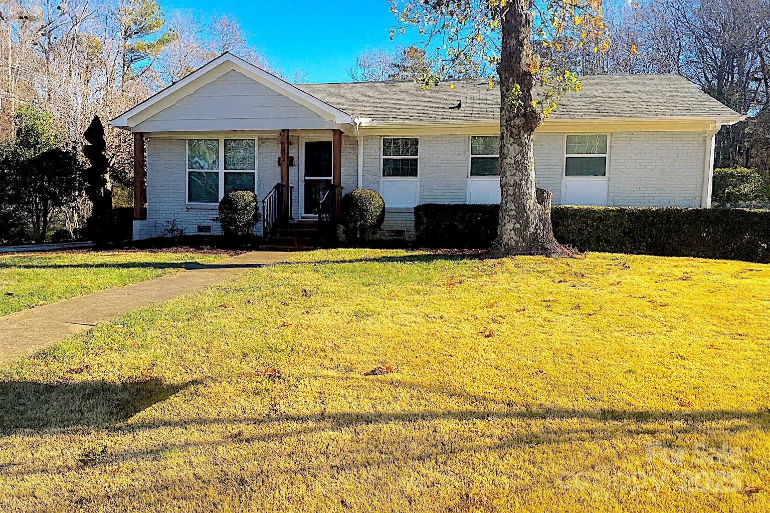 6801 Barrington Drive, Charlotte NC 28215