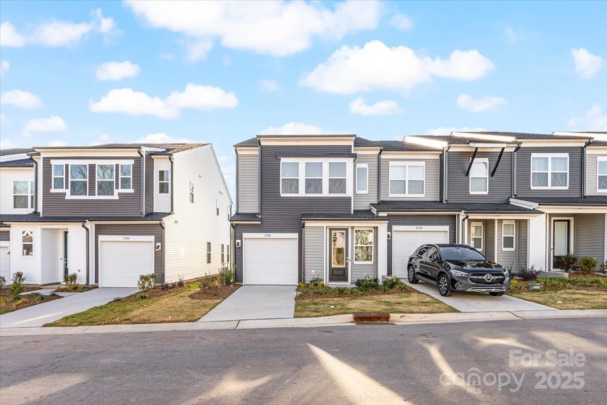 2300 Endeavor Run, Charlotte NC 28269