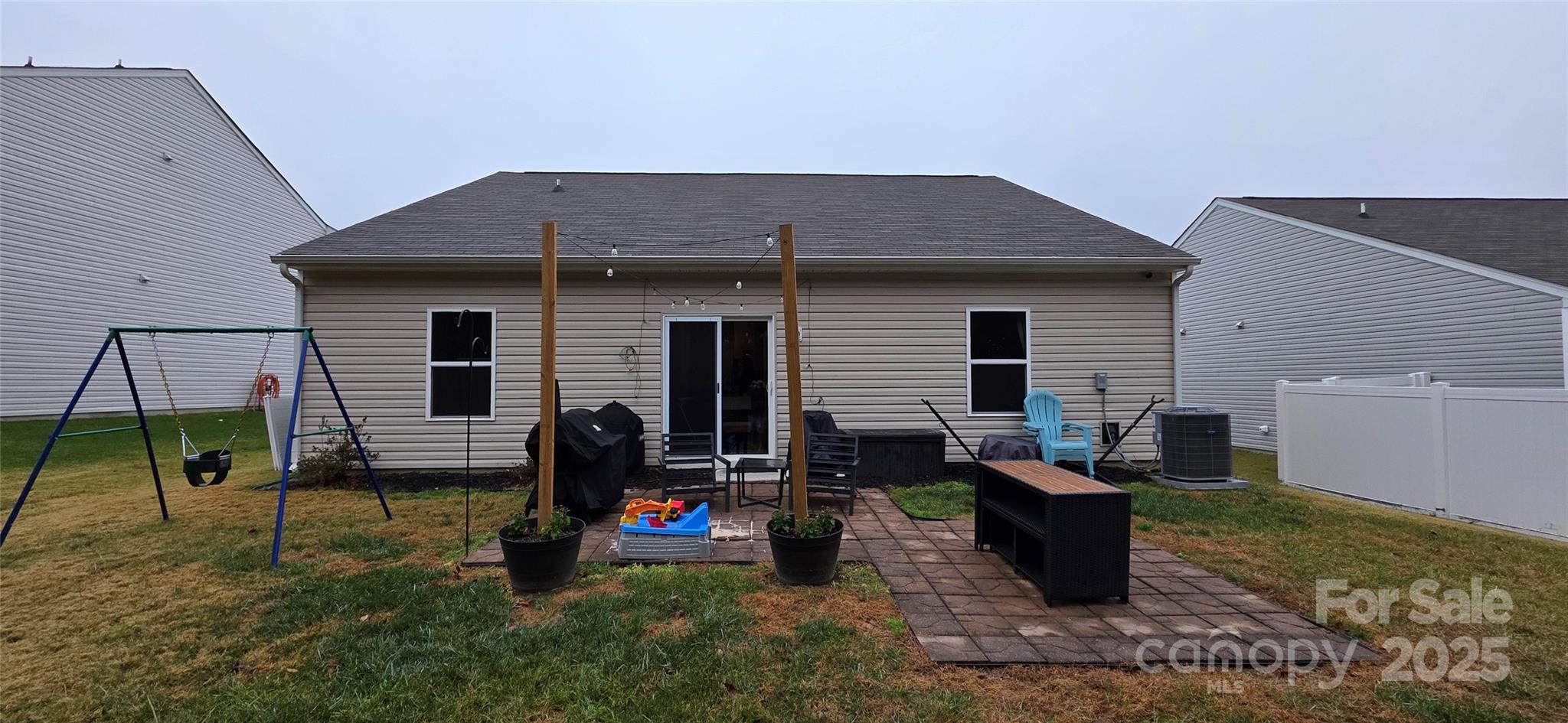 7332 Amberly Hills Road, Charlotte NC 28215