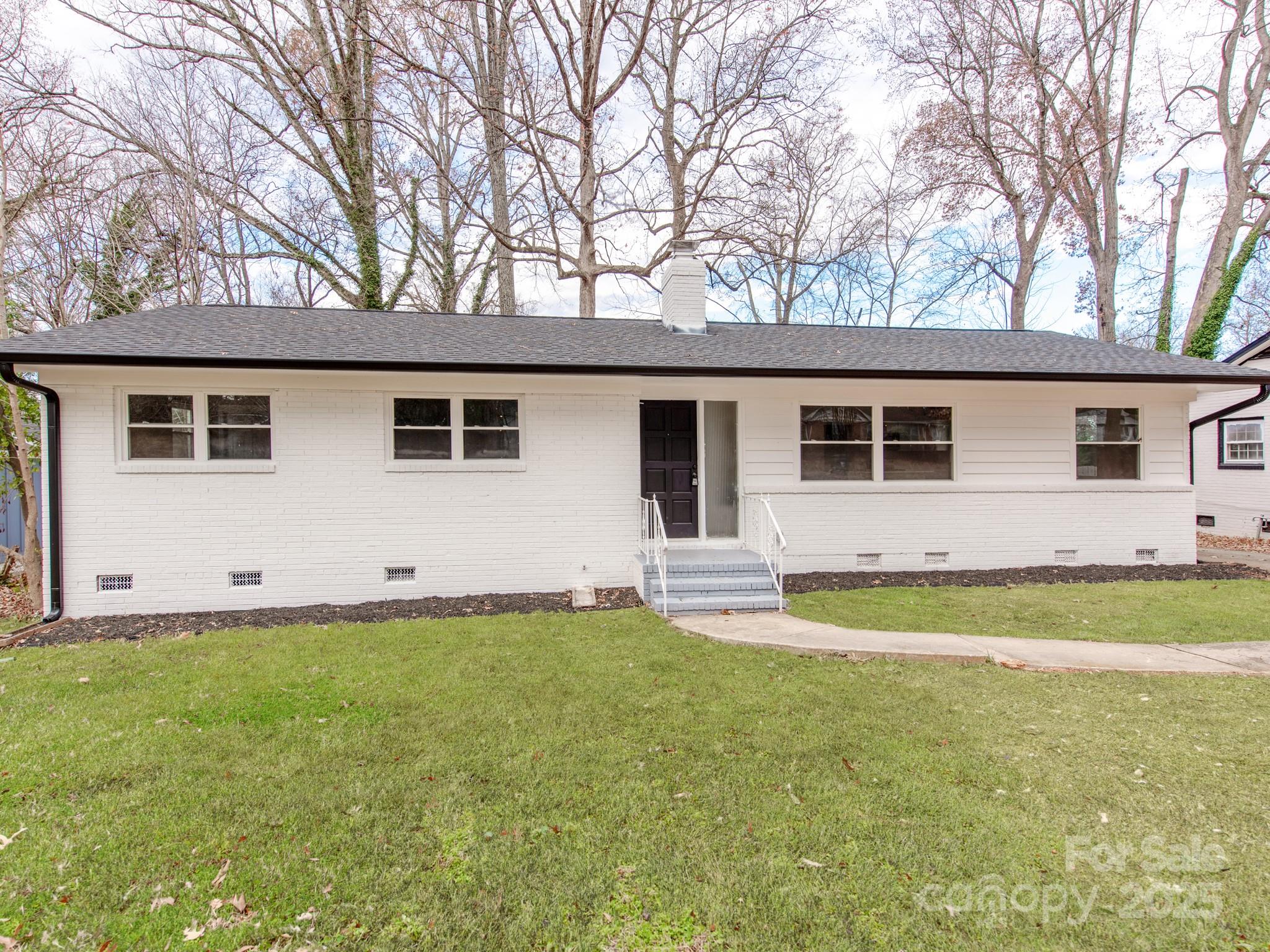 2025 Birchcrest Drive, Charlotte NC 28205