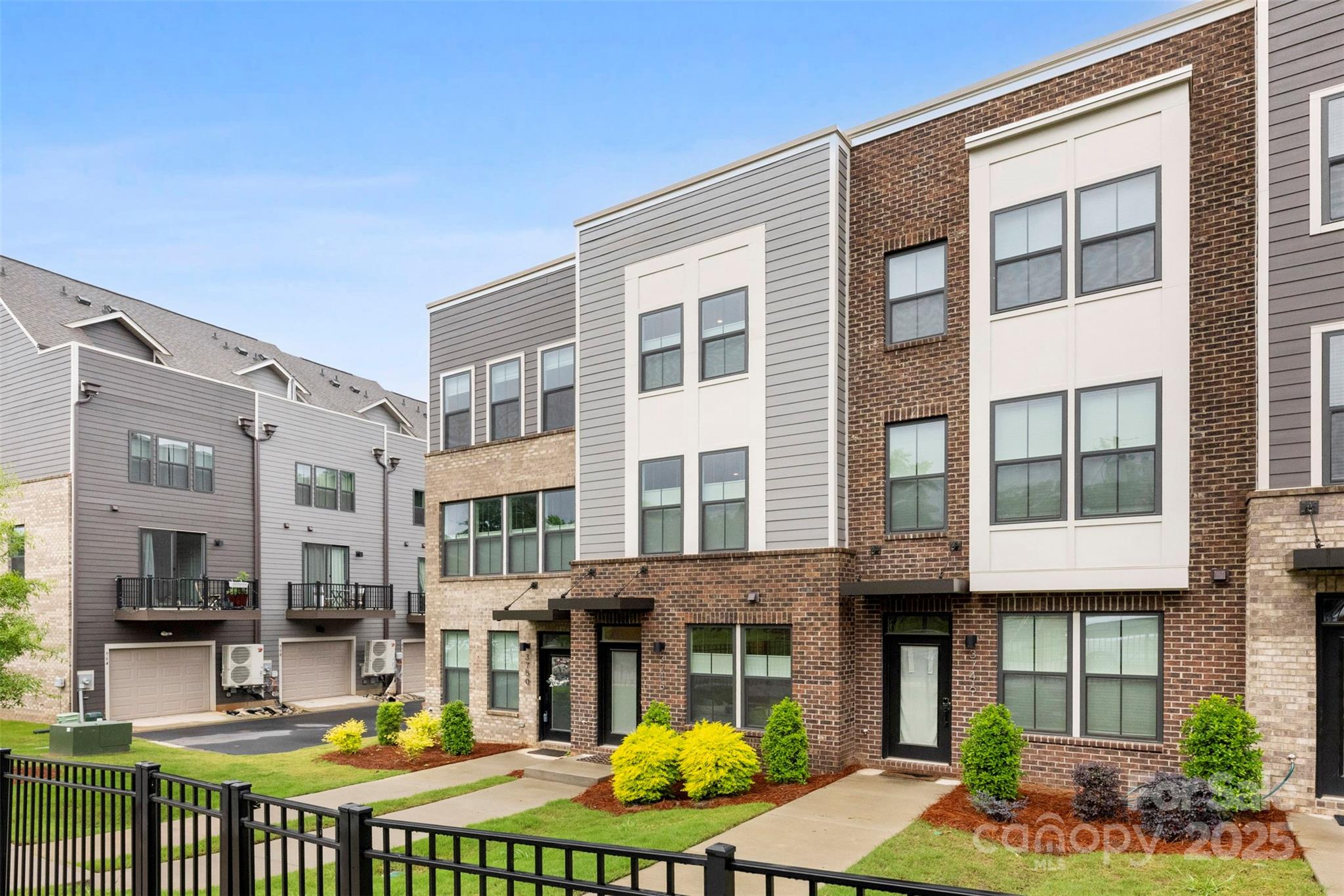 3748 Ellington Street, Charlotte NC 28211