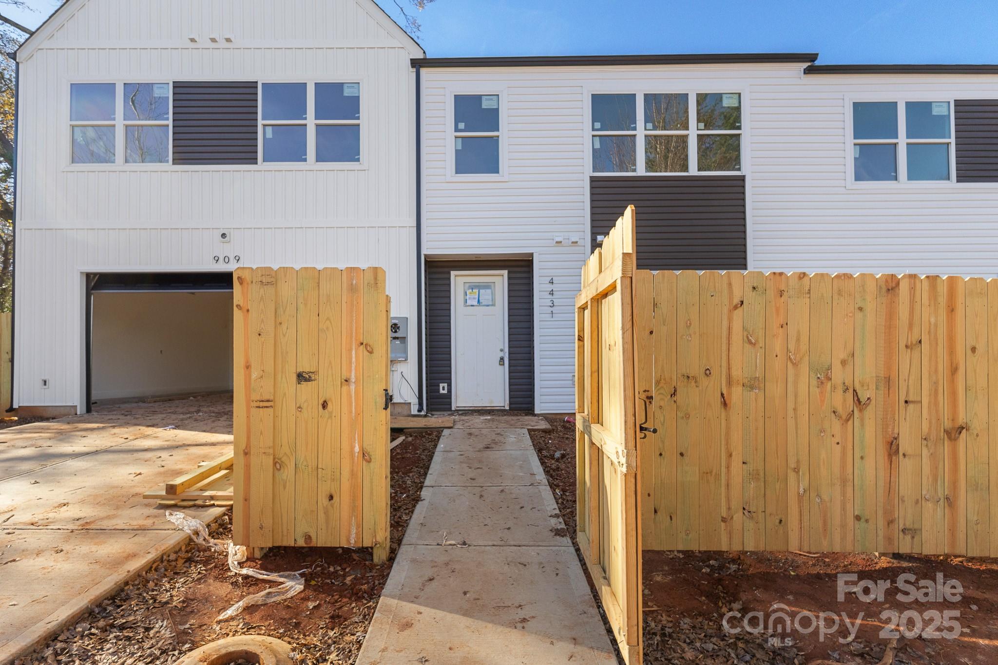 4431 Fair Street, Charlotte NC 28208