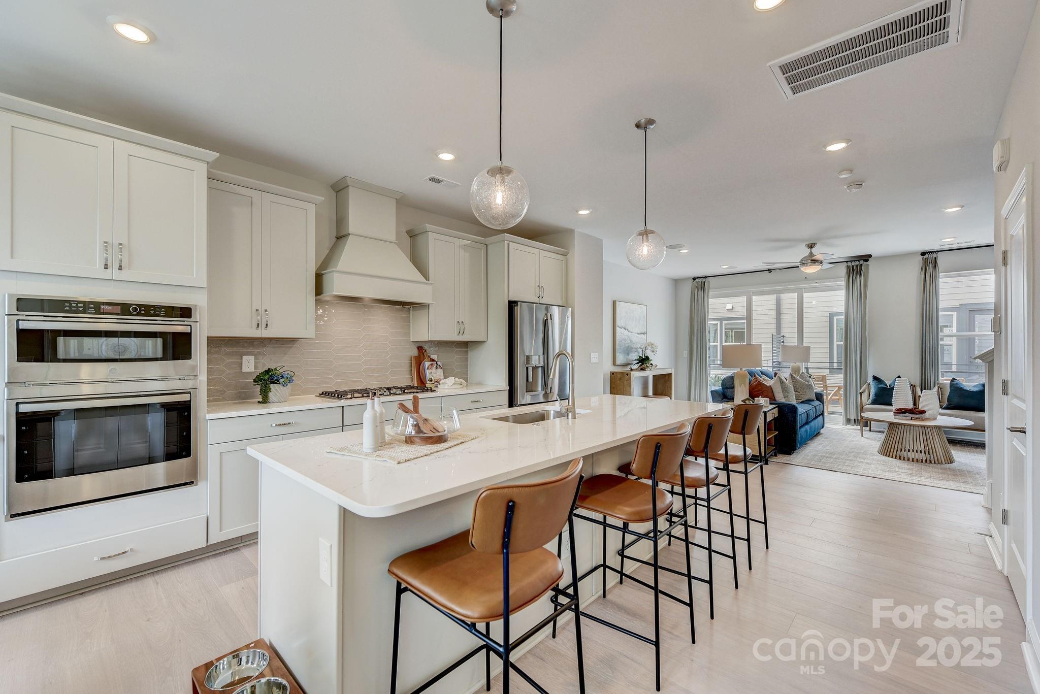 3107 Rexton Lane, Charlotte NC 28262