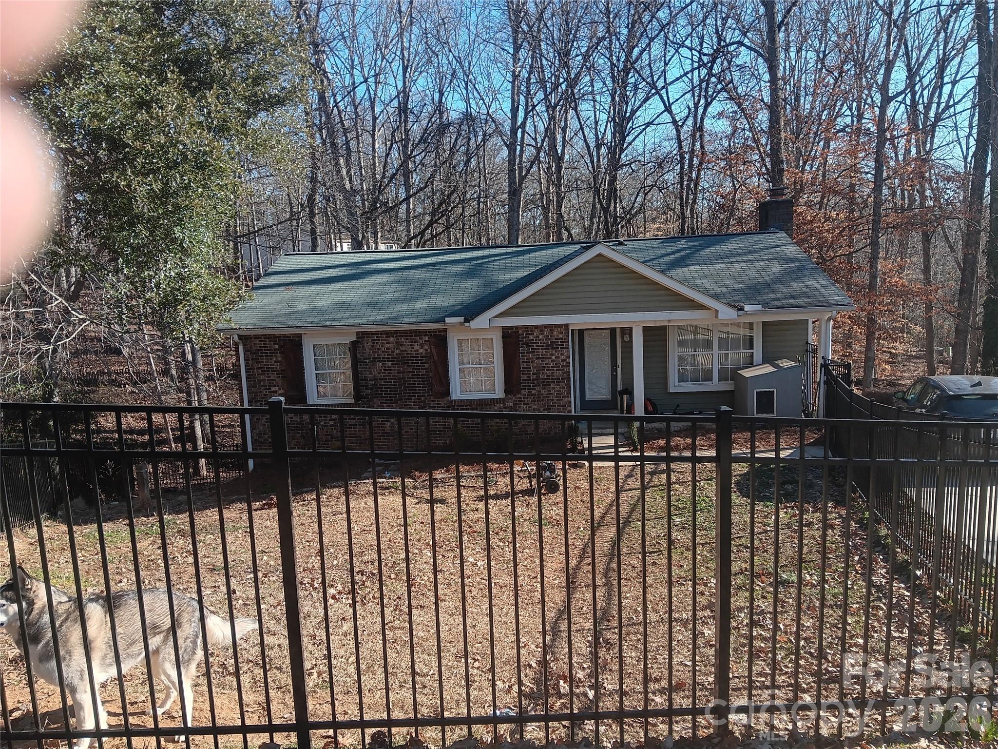 8443 Shiredale Lane, Charlotte NC 28212