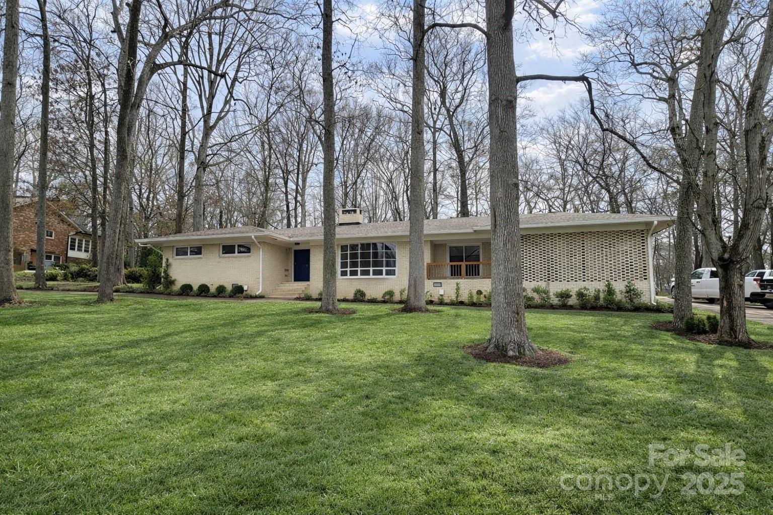 138 Kingsway Circle, Charlotte NC 28214