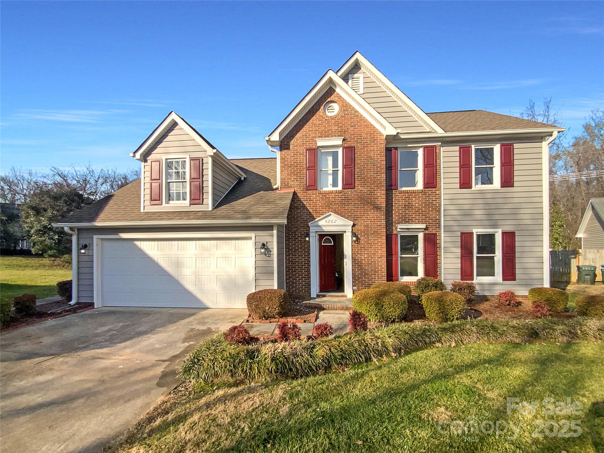 4202 Hounds Run Drive, Matthews NC 28105