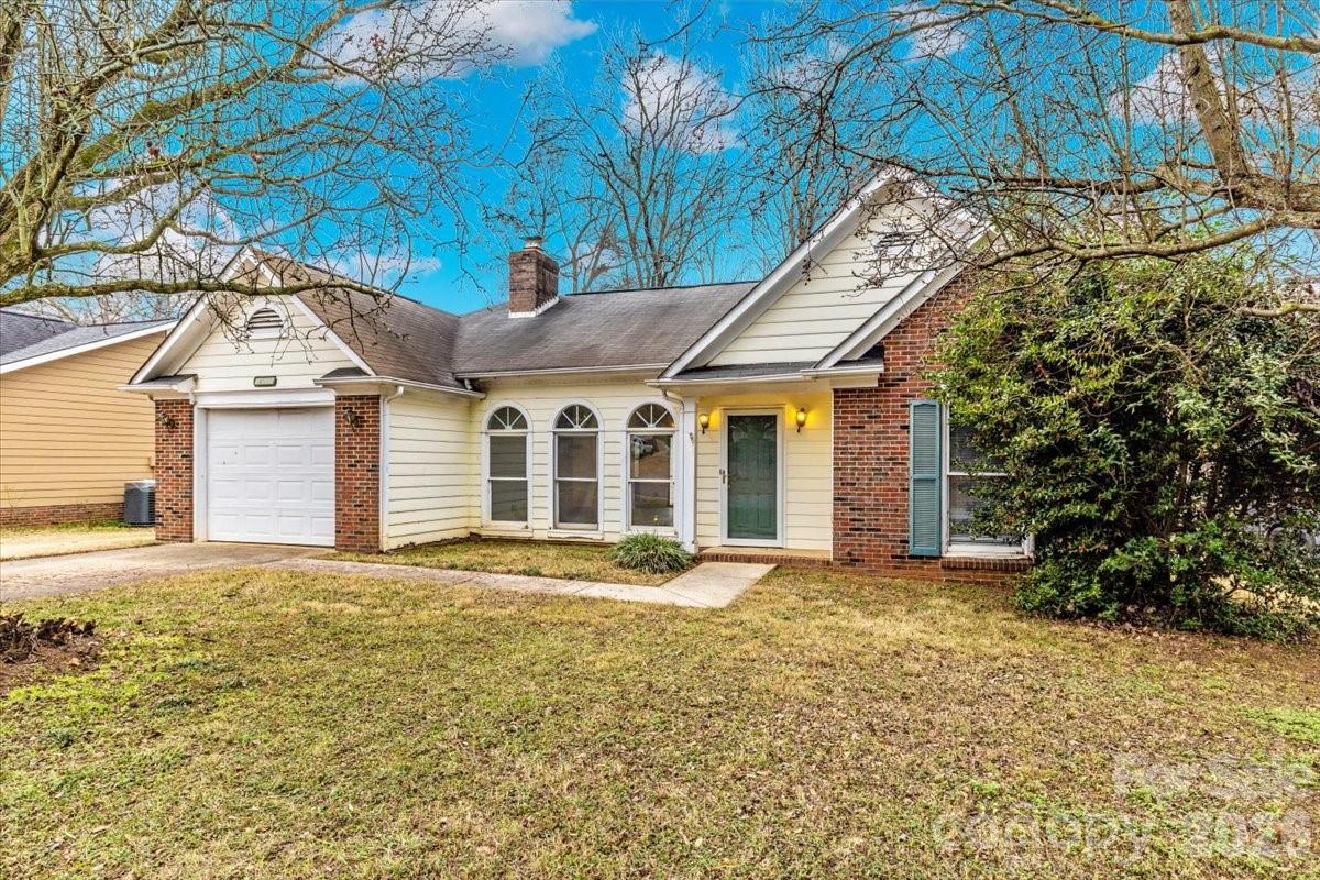 14806 Forest Mist Way, Charlotte NC 28273