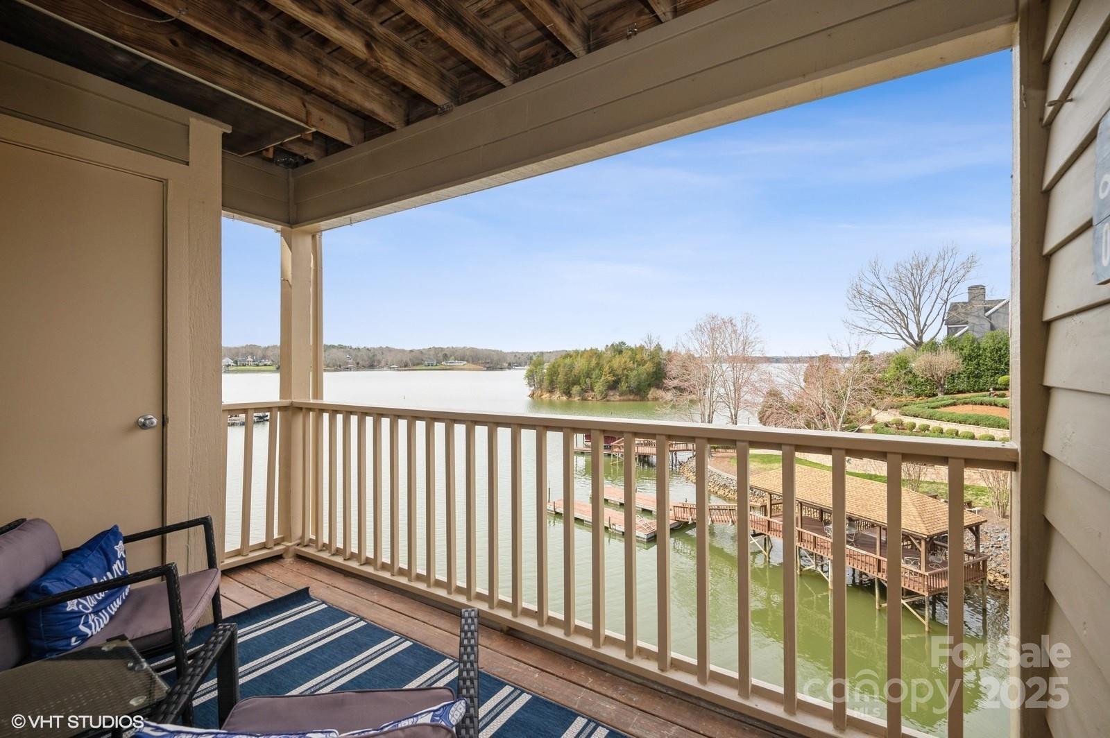 13822 Queens Harbor Road Unit H, Charlotte NC 28278