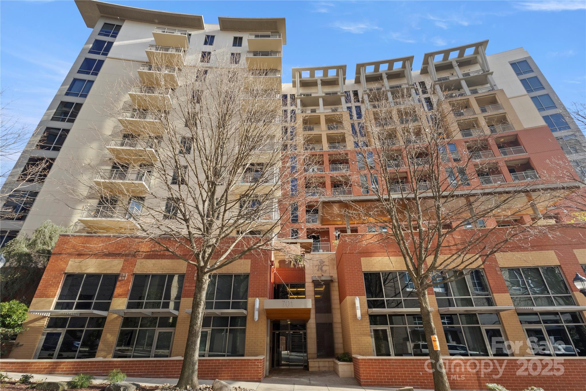 701 Royal Court Unit 603, Charlotte NC 28202
