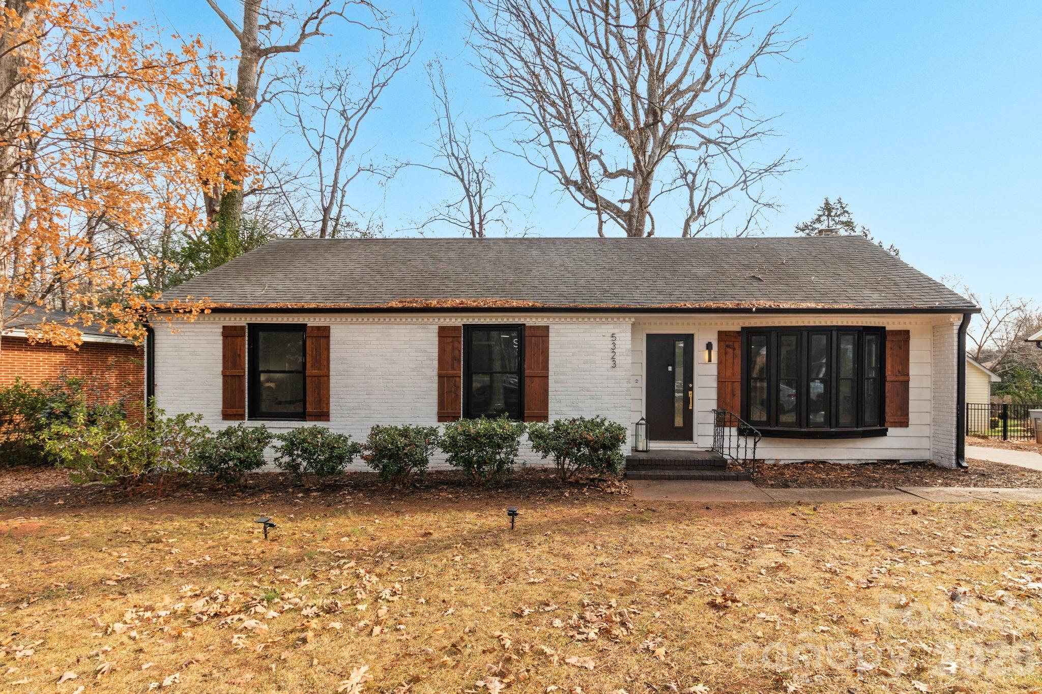 5323 Glenham Drive, Charlotte NC 28210