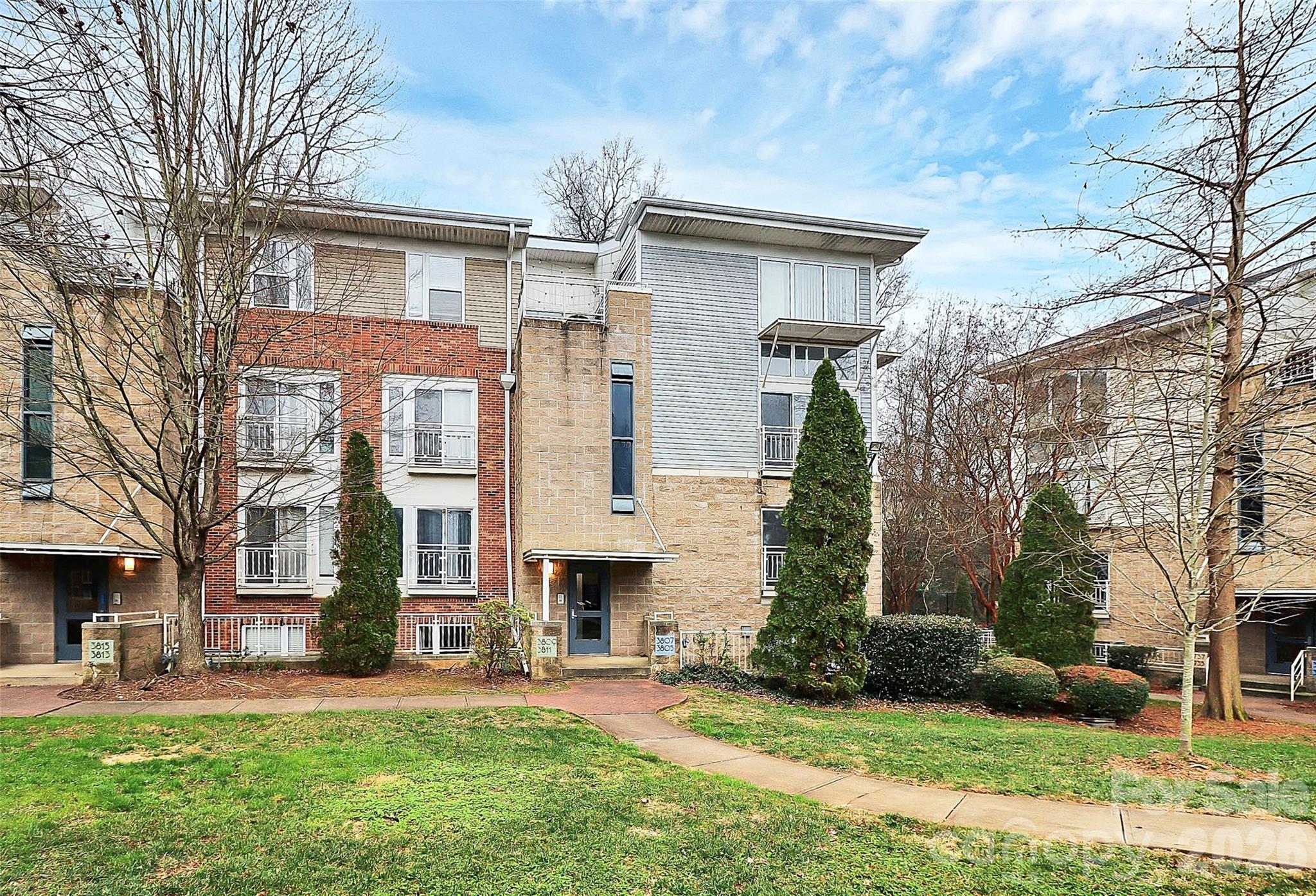 3805 Picasso Court, Charlotte NC 28205