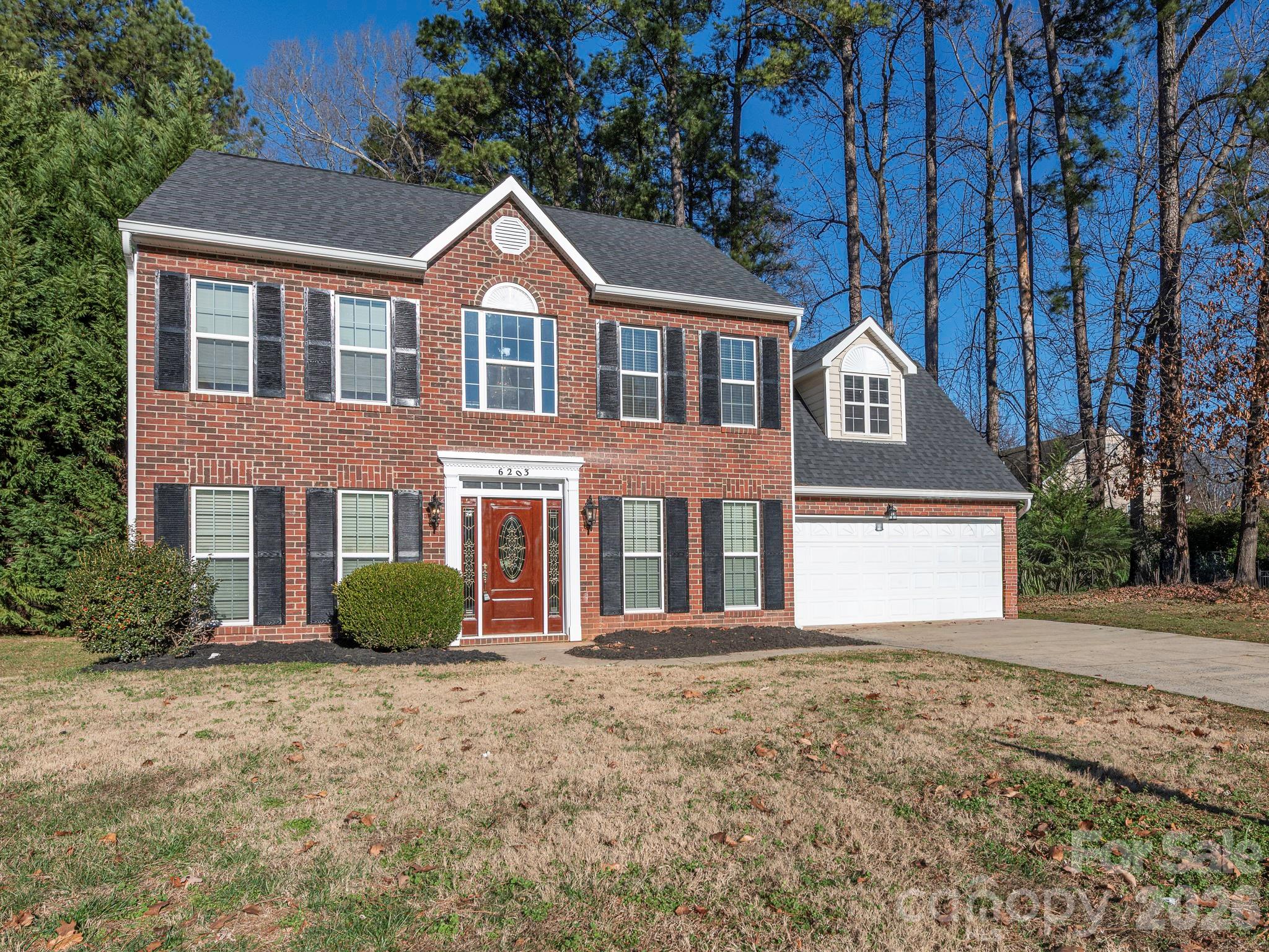 6203 Forest Pond Drive, Charlotte NC 28262