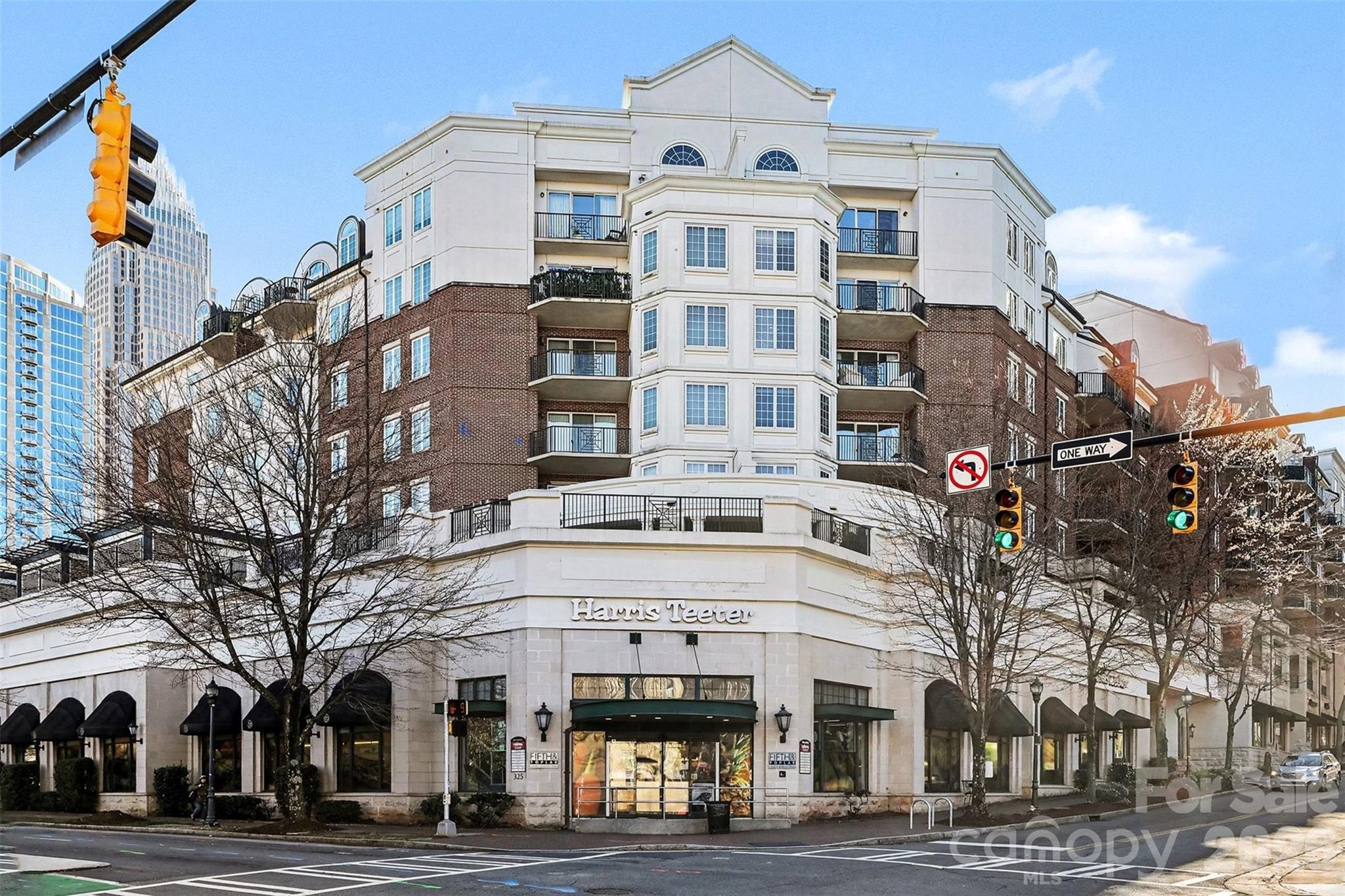 300 W 5th Street Unit 124, Charlotte NC 28202