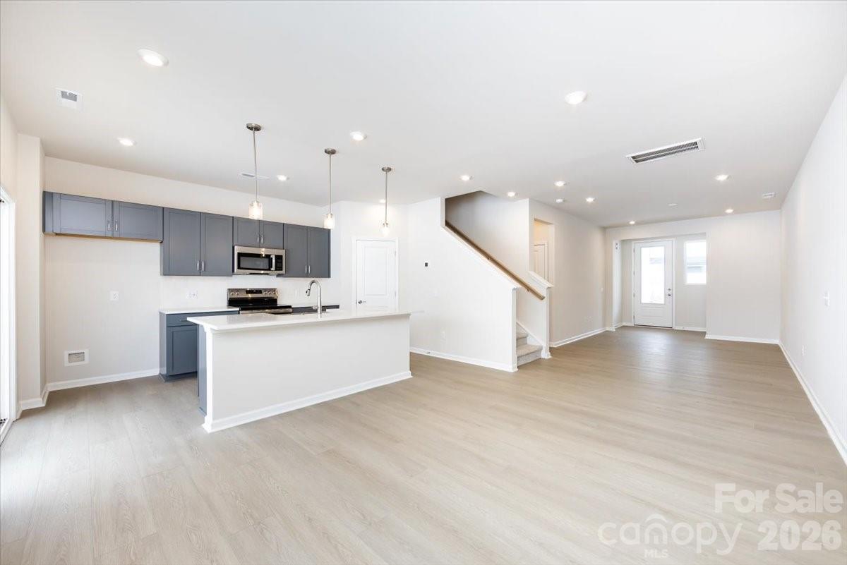 2316 Endeavor Run, Charlotte NC 28269