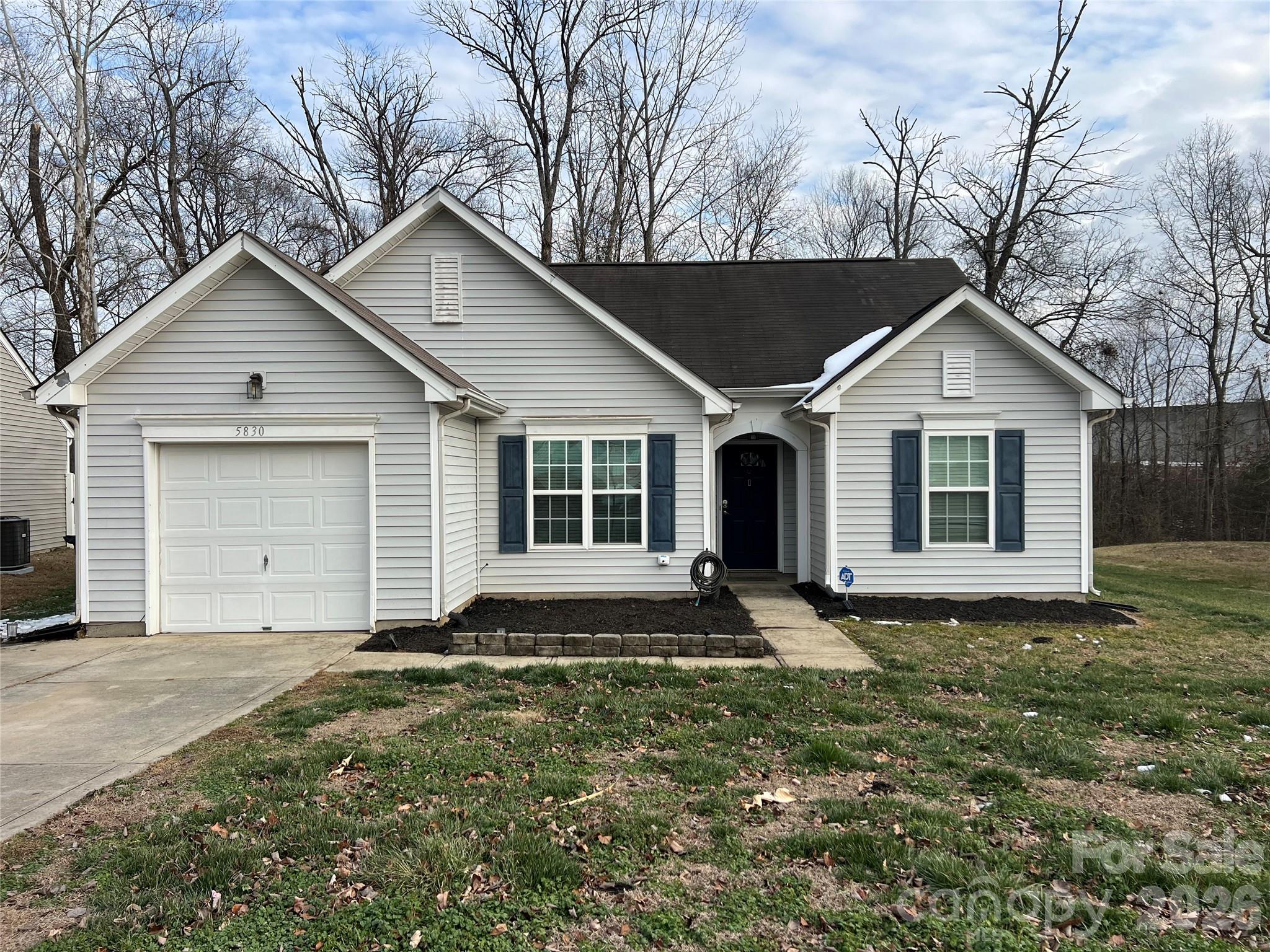 5830 Shining Oak Lane, Charlotte NC 28269