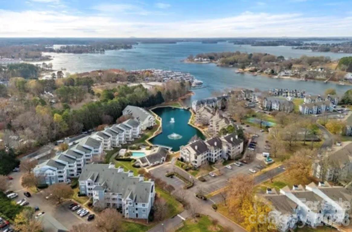 18742 Nautical Drive Unit 202, Cornelius NC 28031