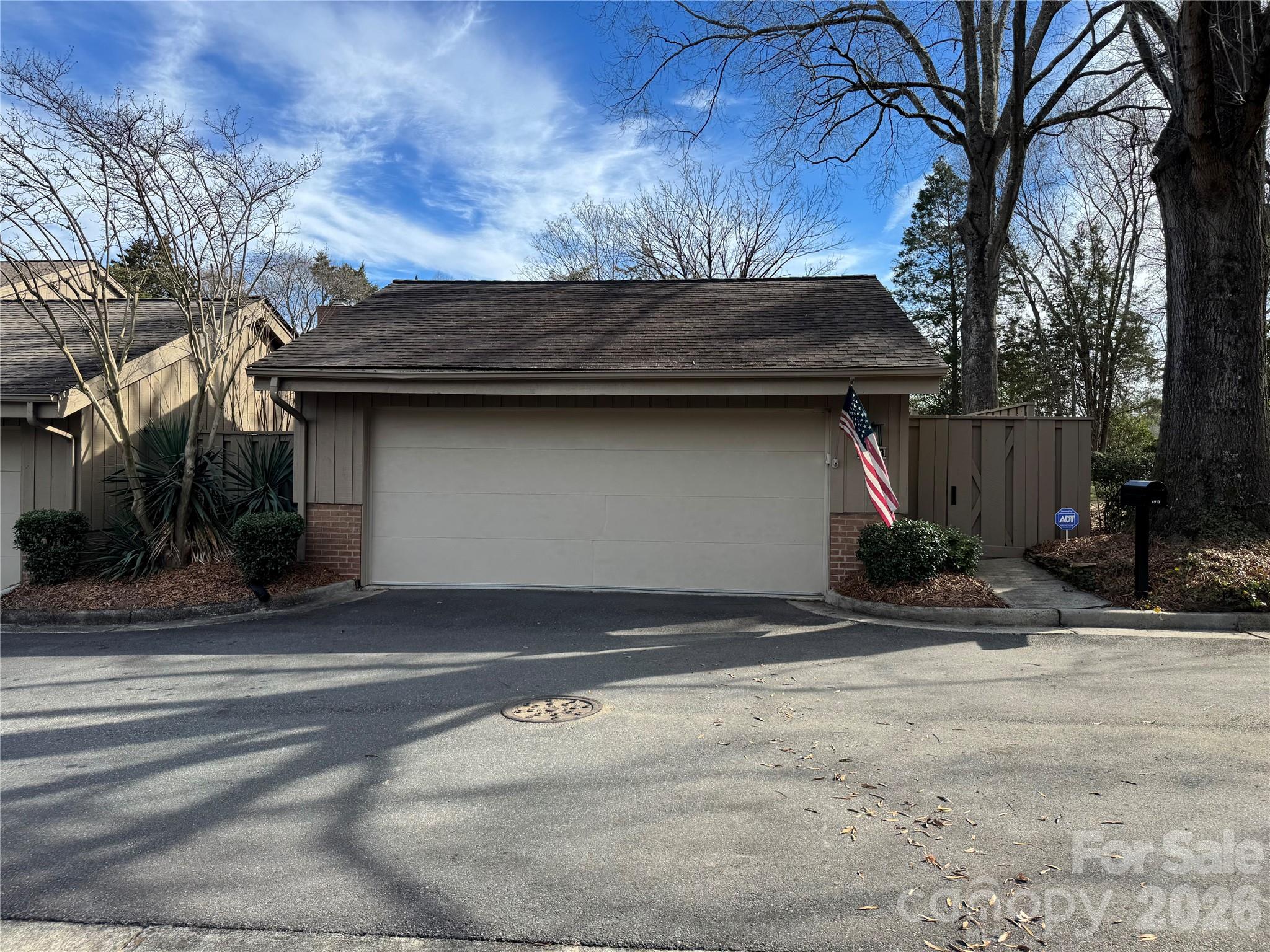 4913 Torrey Pines Court, Charlotte NC 28226