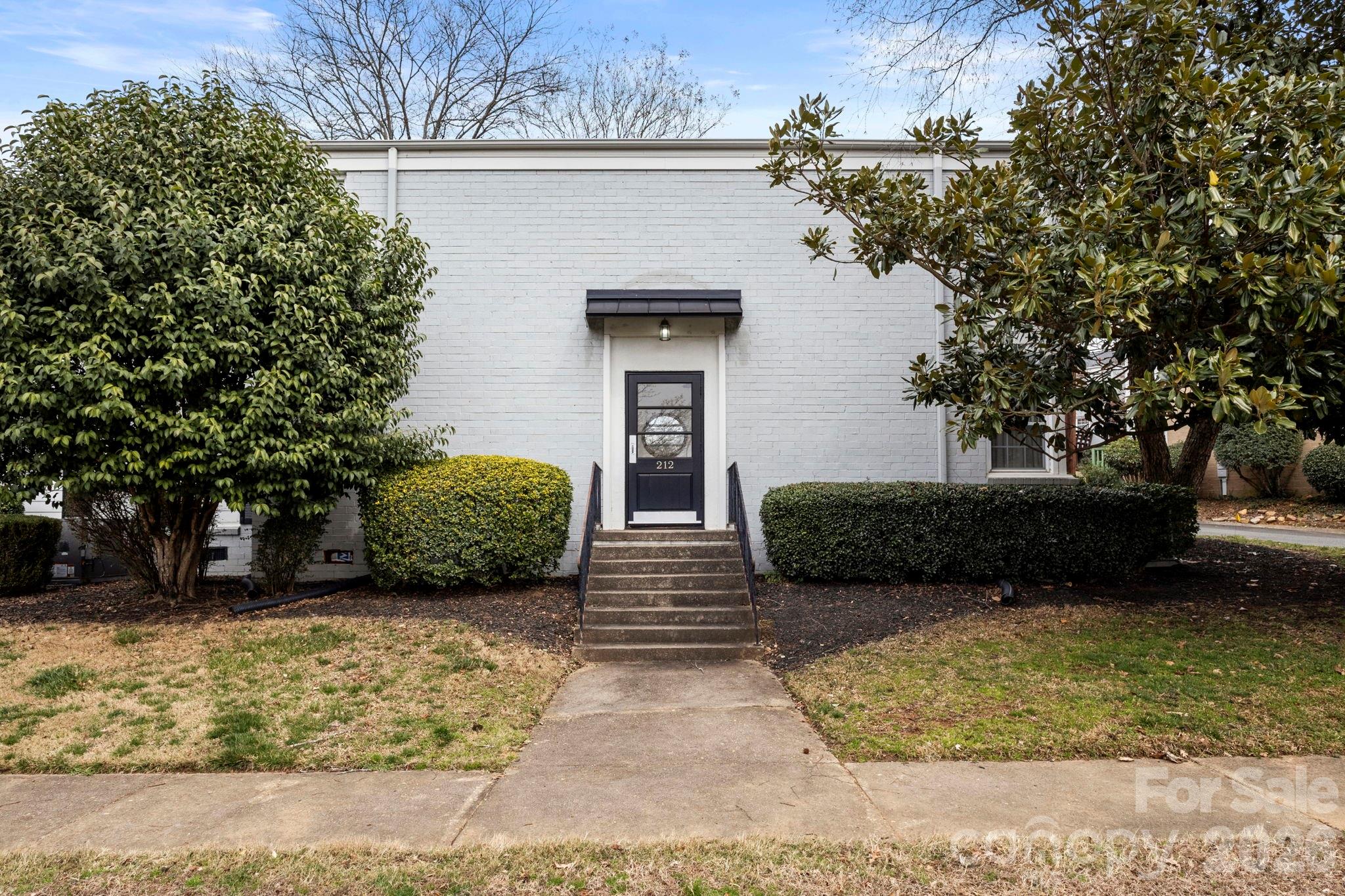 212 Wakefield Drive Unit A, Charlotte NC 28209